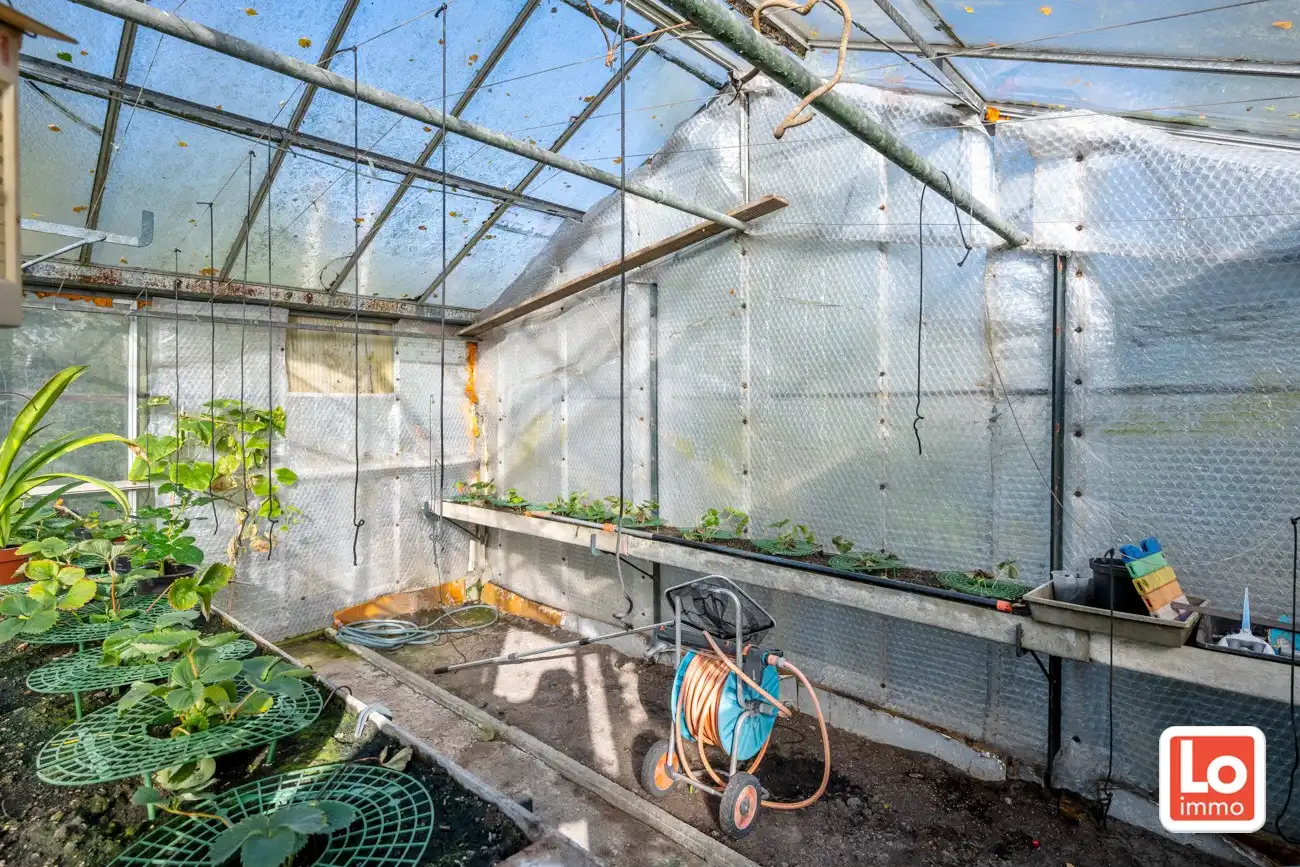 VERKOCHT! Charmante halfopen woning met inpandige garage op een rustige en groene locatie in Beervelde! foto 31