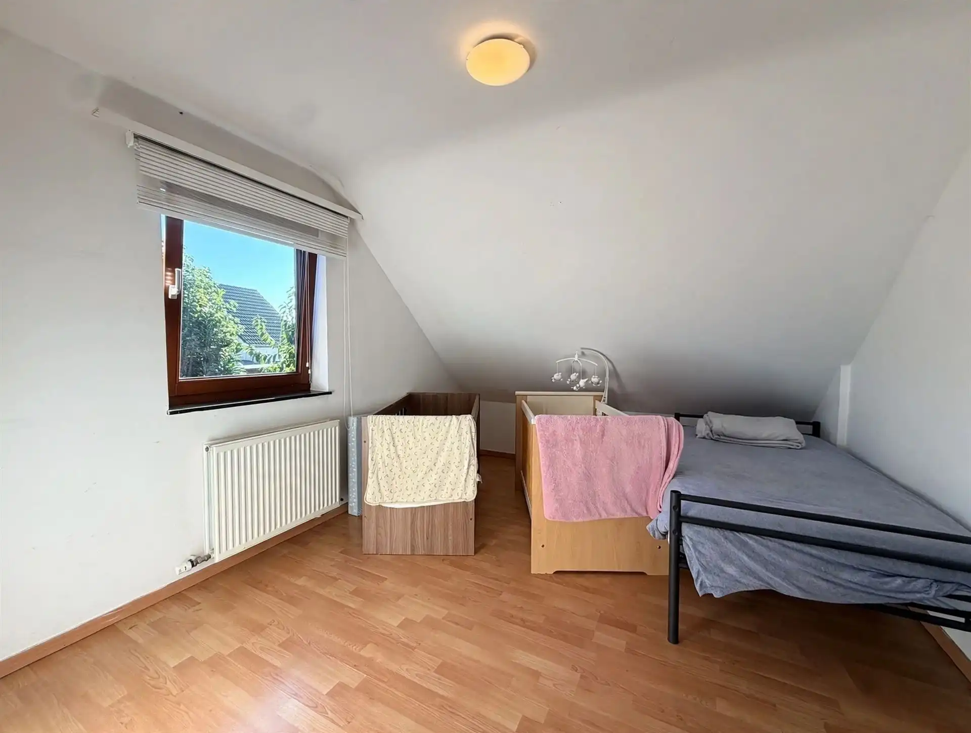 Vrijstaand wonen met 3 slaapkamers, een gezellige tuin en een royaal overdekt terras! foto 12