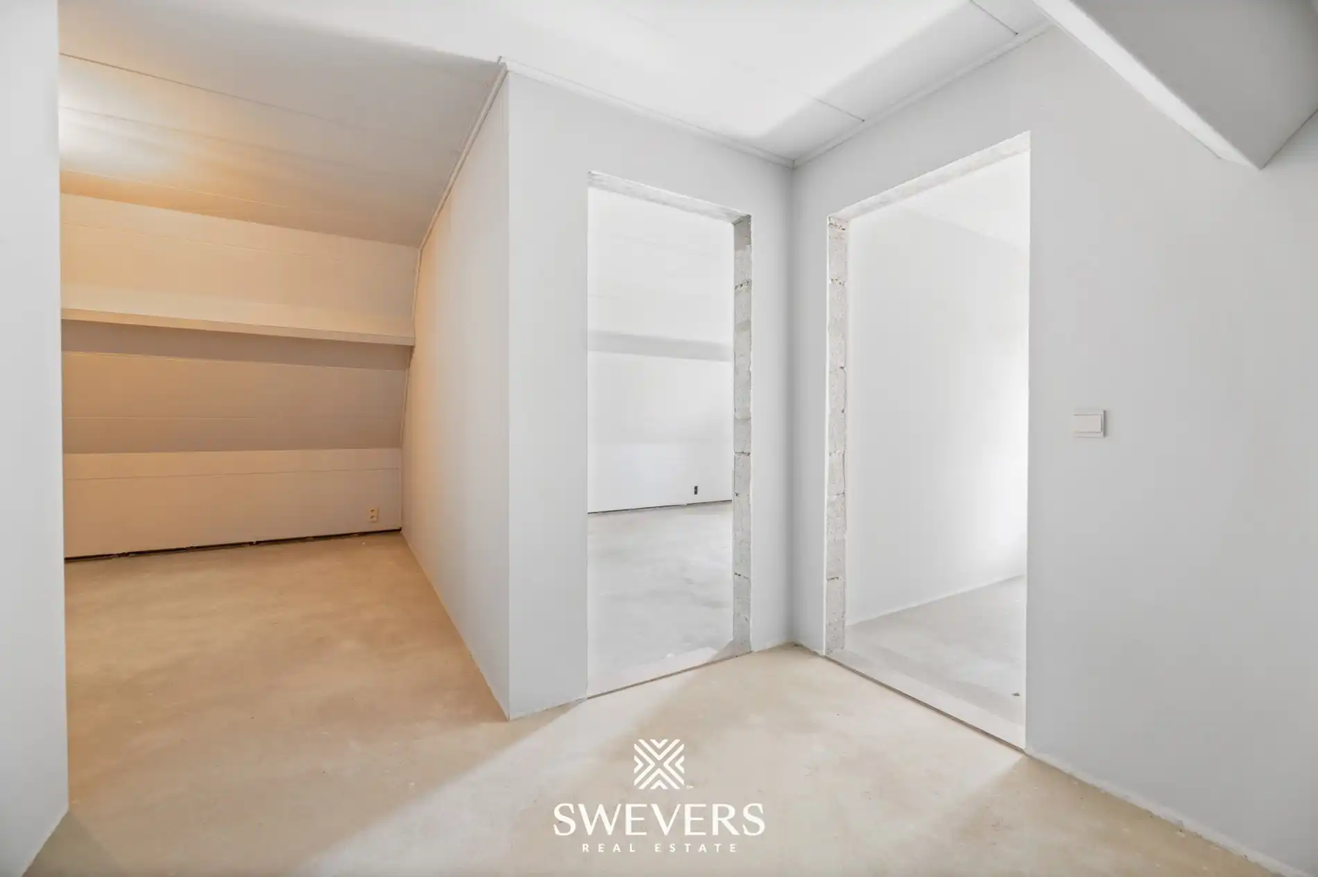 Open bebouwing op 4.010 m² rustig gelegen met flexibele indeling en sterke bouw in Paal foto 20