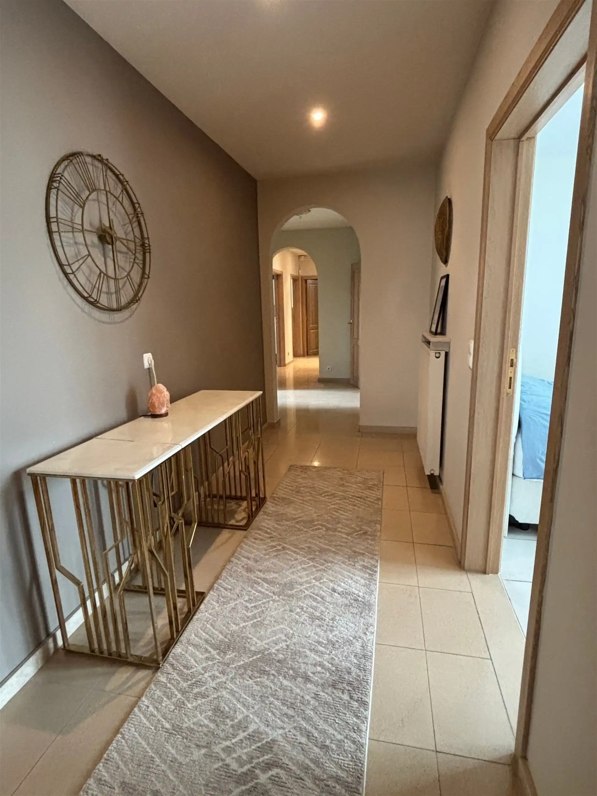 Ruime villa in een rustige omgeving met een grote tuin  foto 17