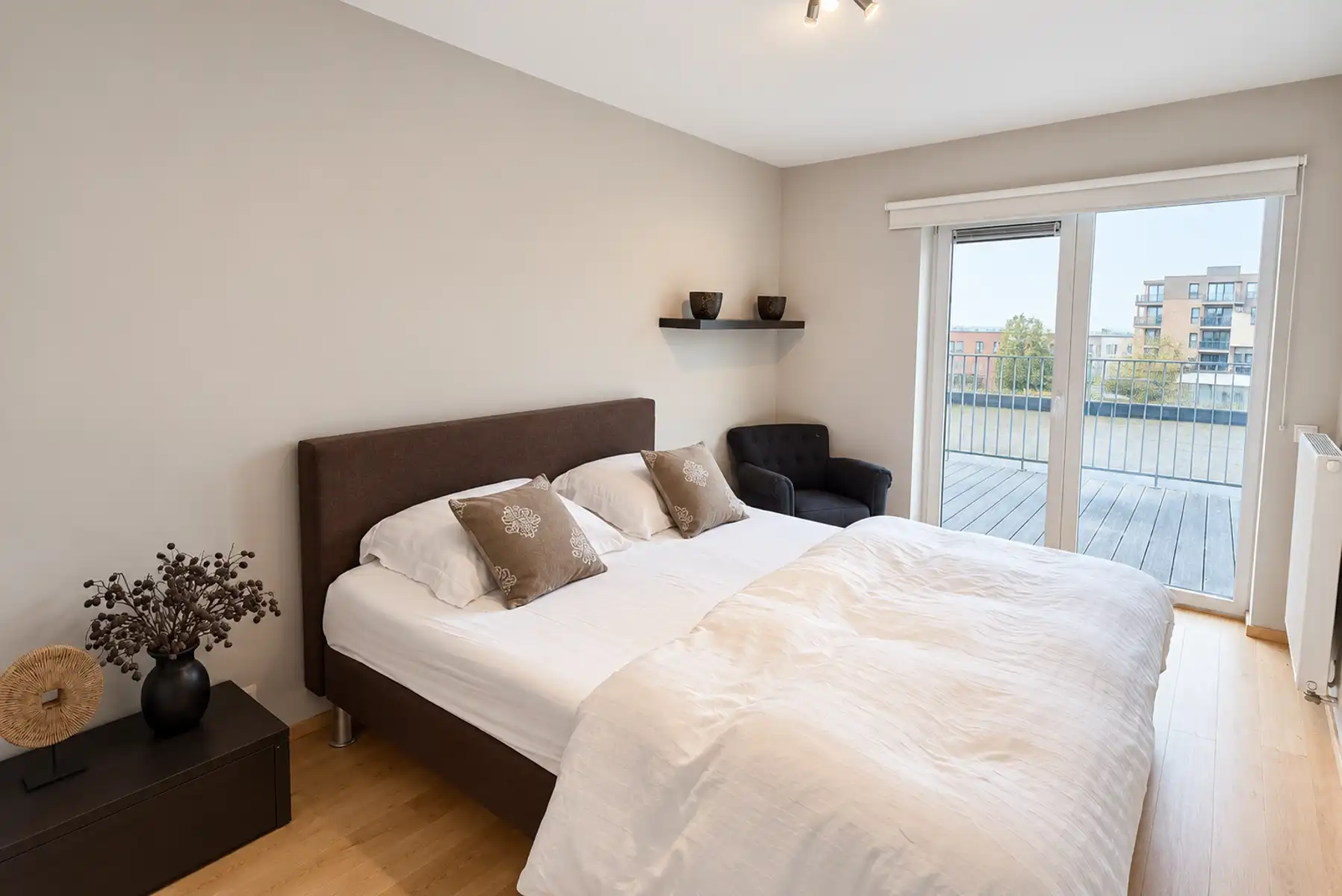 Appartement te huur foto 14