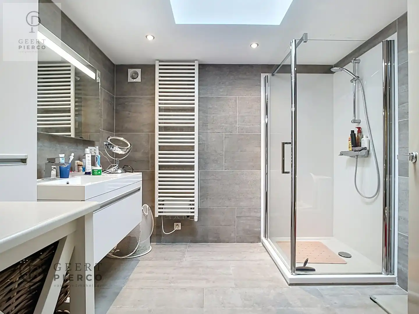 Knappe energiezuinige villa met heel speciaal cachet foto 16