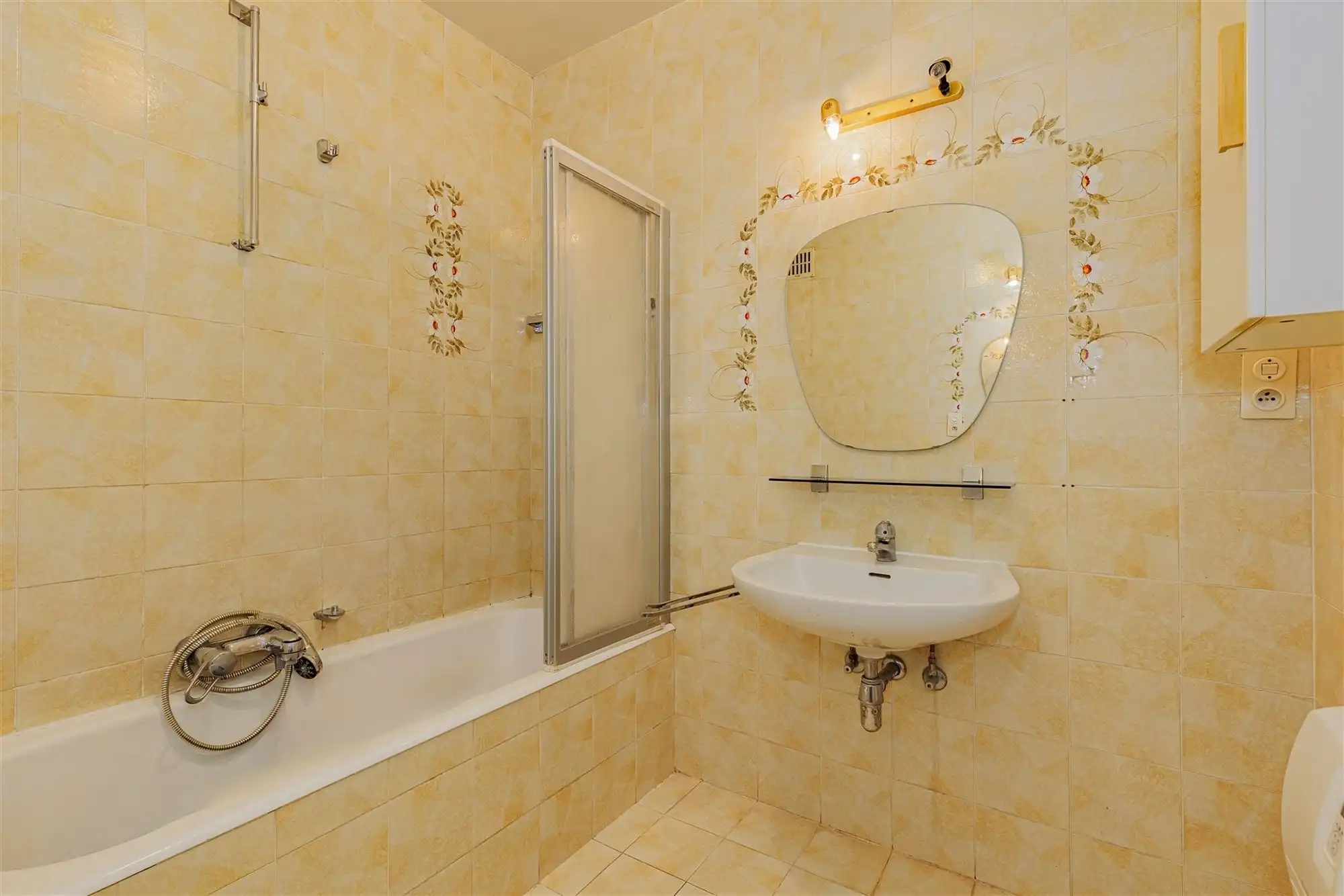 Ruime bel-étagewoning met 5 slk op 569 m² in rustige wijk te Aartselaar foto 27