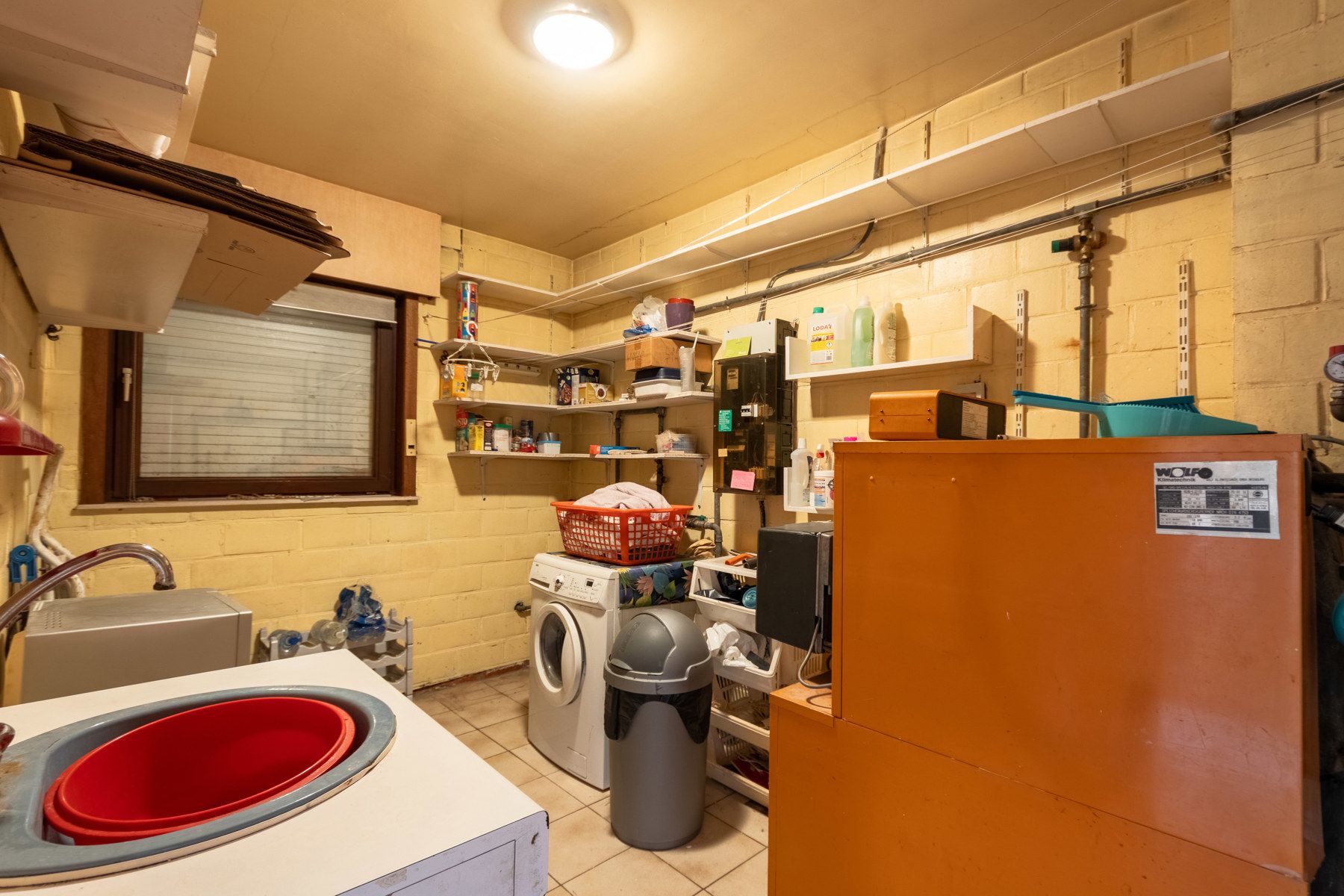 Landelijk gelegen woning met 3 slaapkamers en garage foto 12