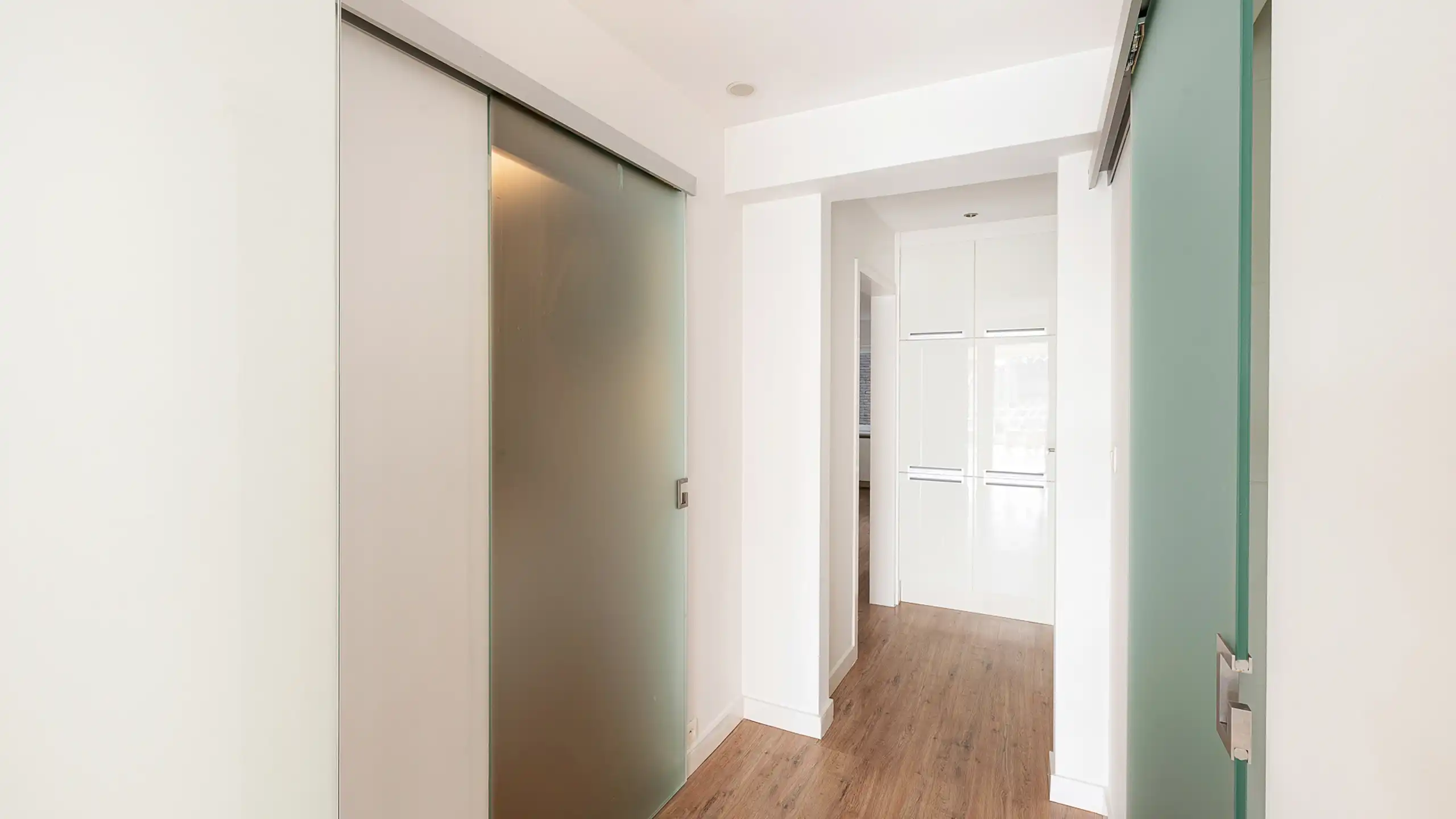 Ruim 1-slaapkamerappartement op toplocatie Kustlaan – Zoute foto 17