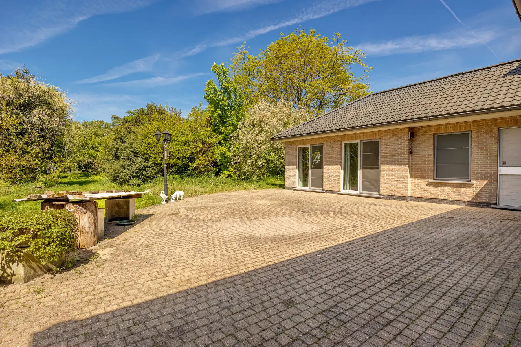 Vrijstaande villa met kantoor op prachtig perceel (6.708m²)! foto 5