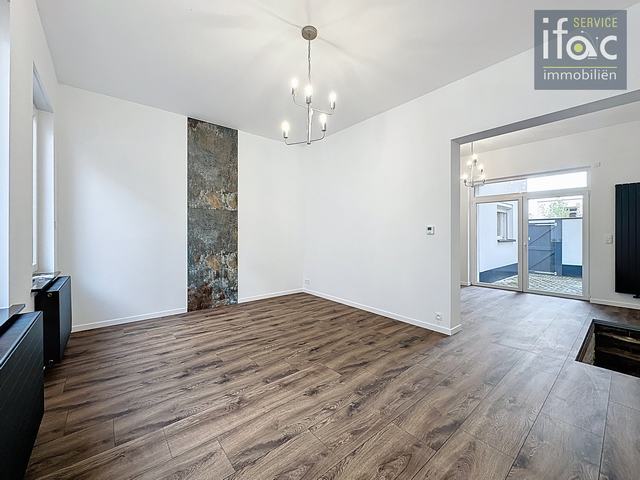 Rijhuis te huur foto {{pictureIndex}}