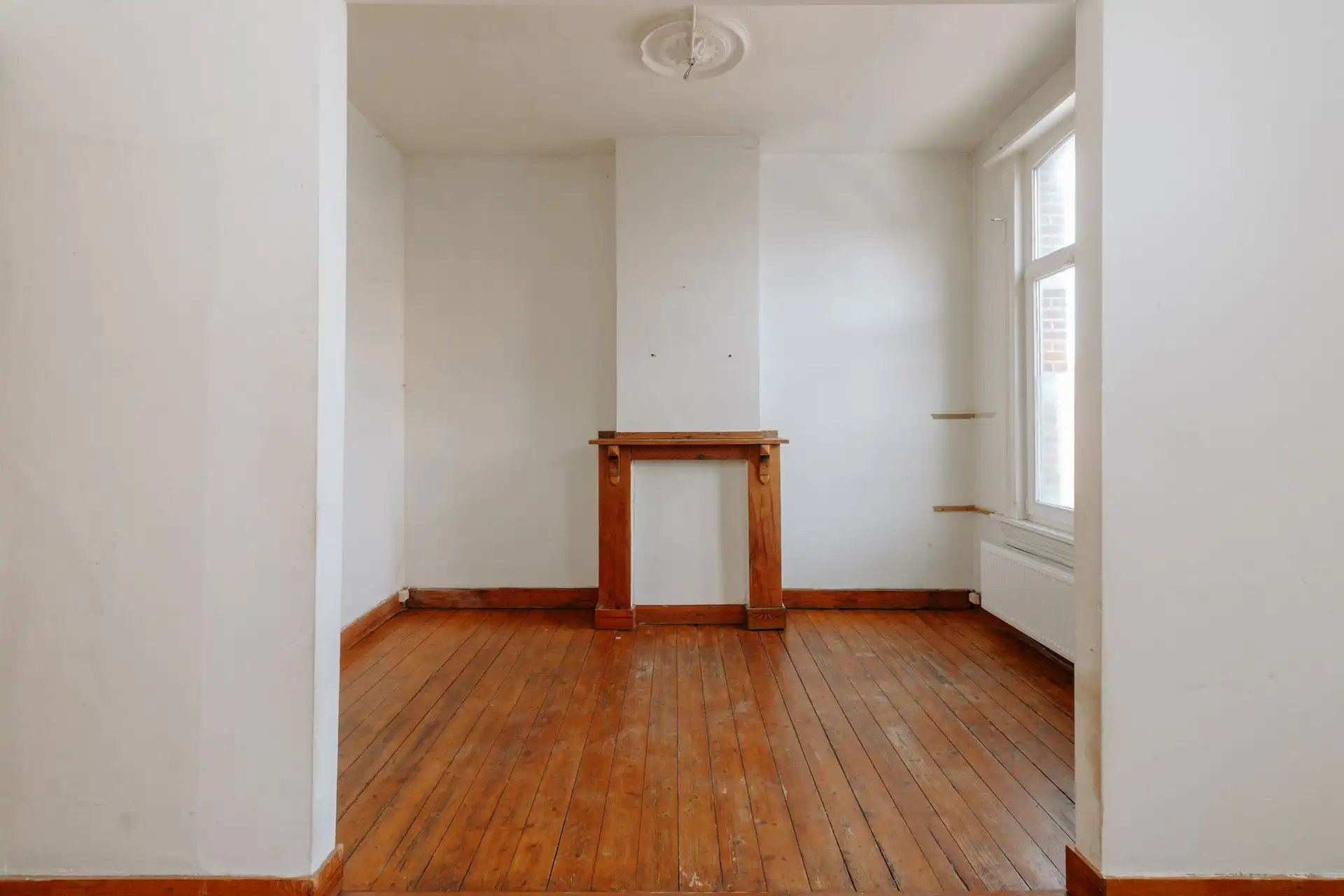 Te renoveren woning met 3 slaapkamers en koer foto 13