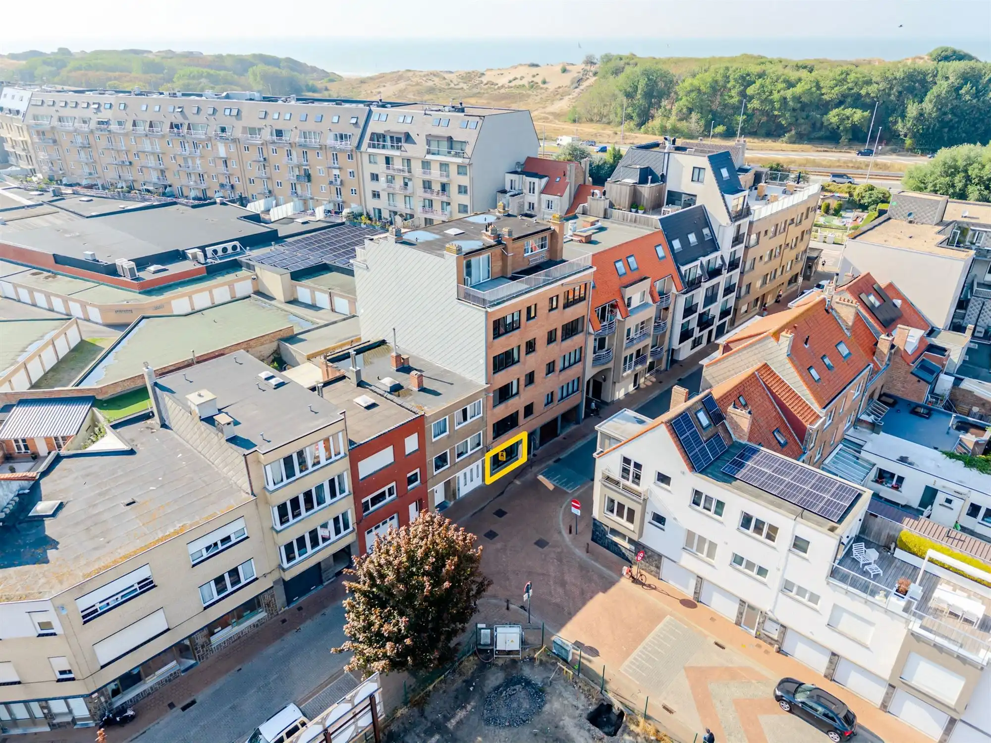 Instapklaar gelijkvloers appartement aan zee! foto 2