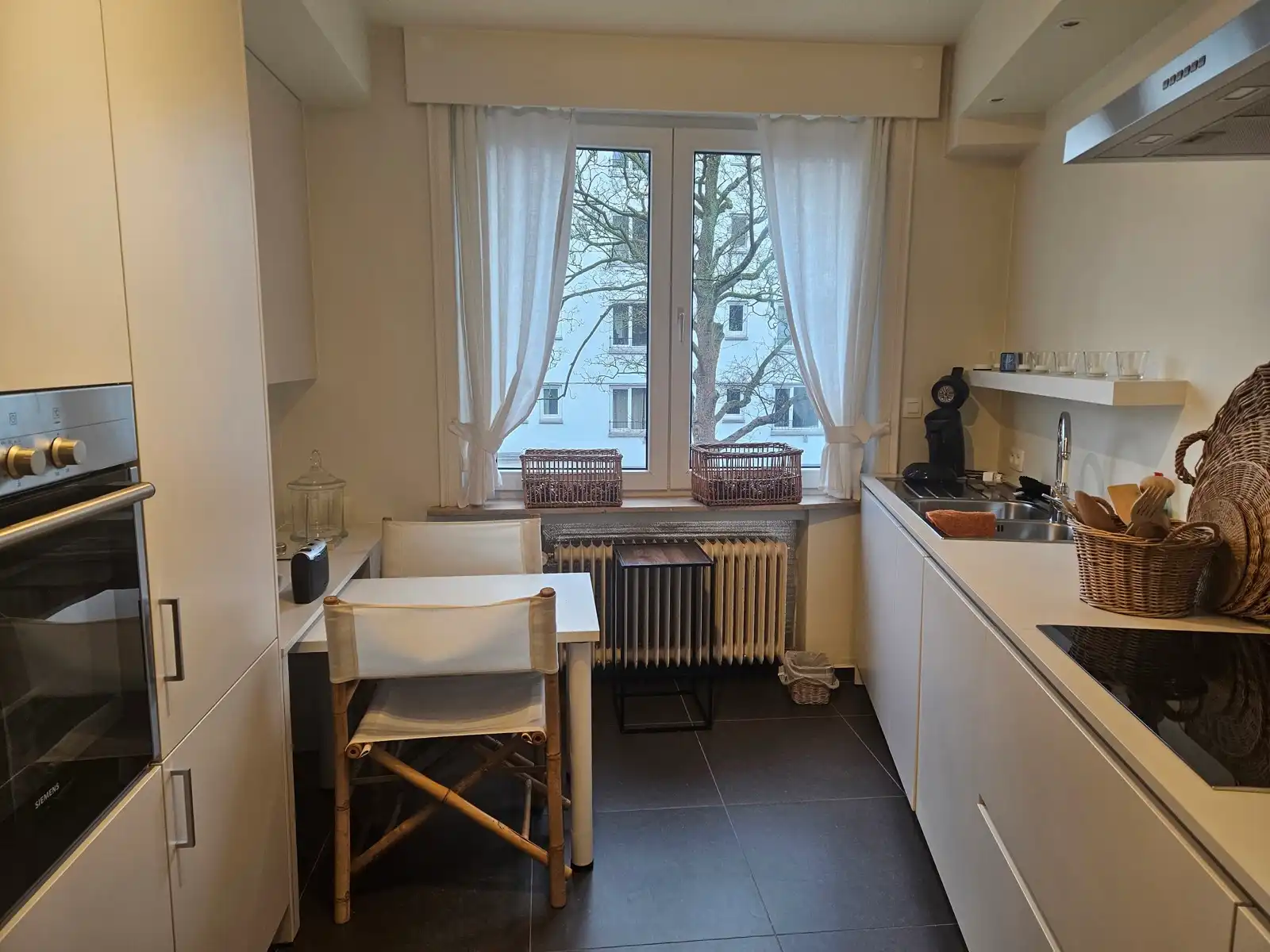 Residentieel gelegen appartement met garage ! foto 10