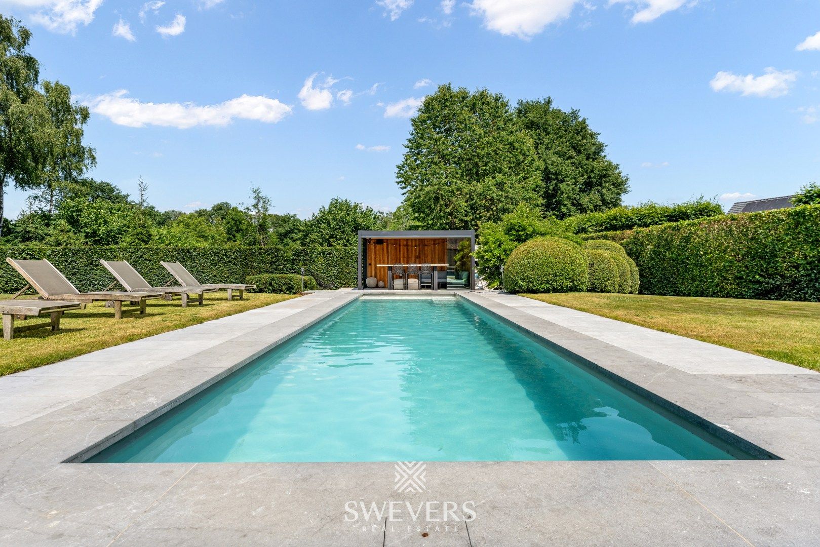 Ruime luxueuze villa met zwembad op prachtig perceel in residentiële wijk Kayenberg foto 38