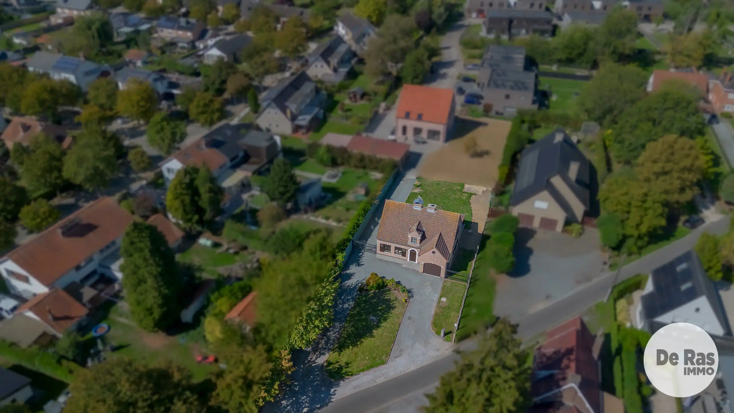 HOFSTADE - Instapklare vrijstaande woning met 3 slaapkamers foto 3