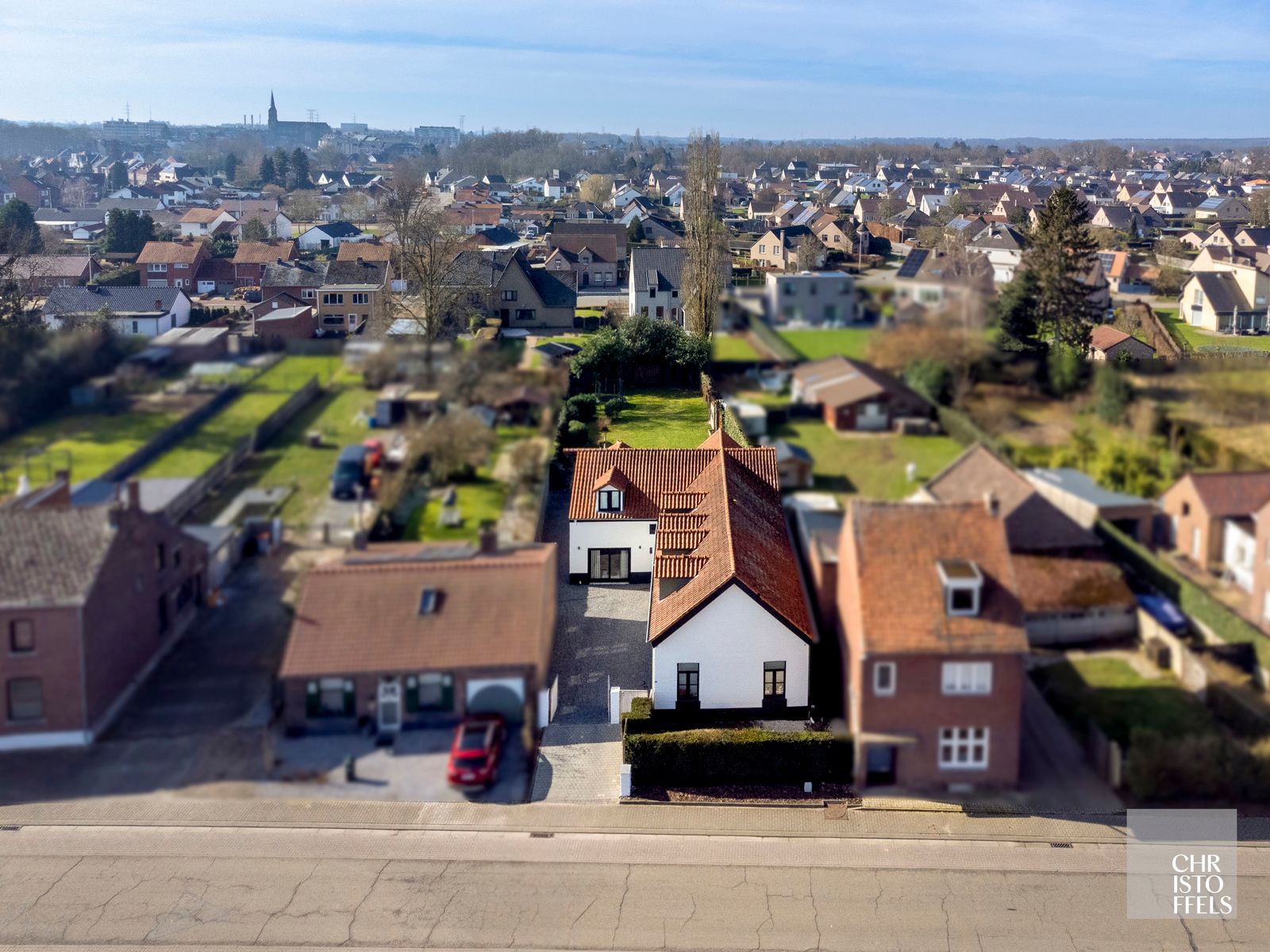 Gerenoveerde langgevel hoeve op een perceel van 1.060 m²!  foto 13
