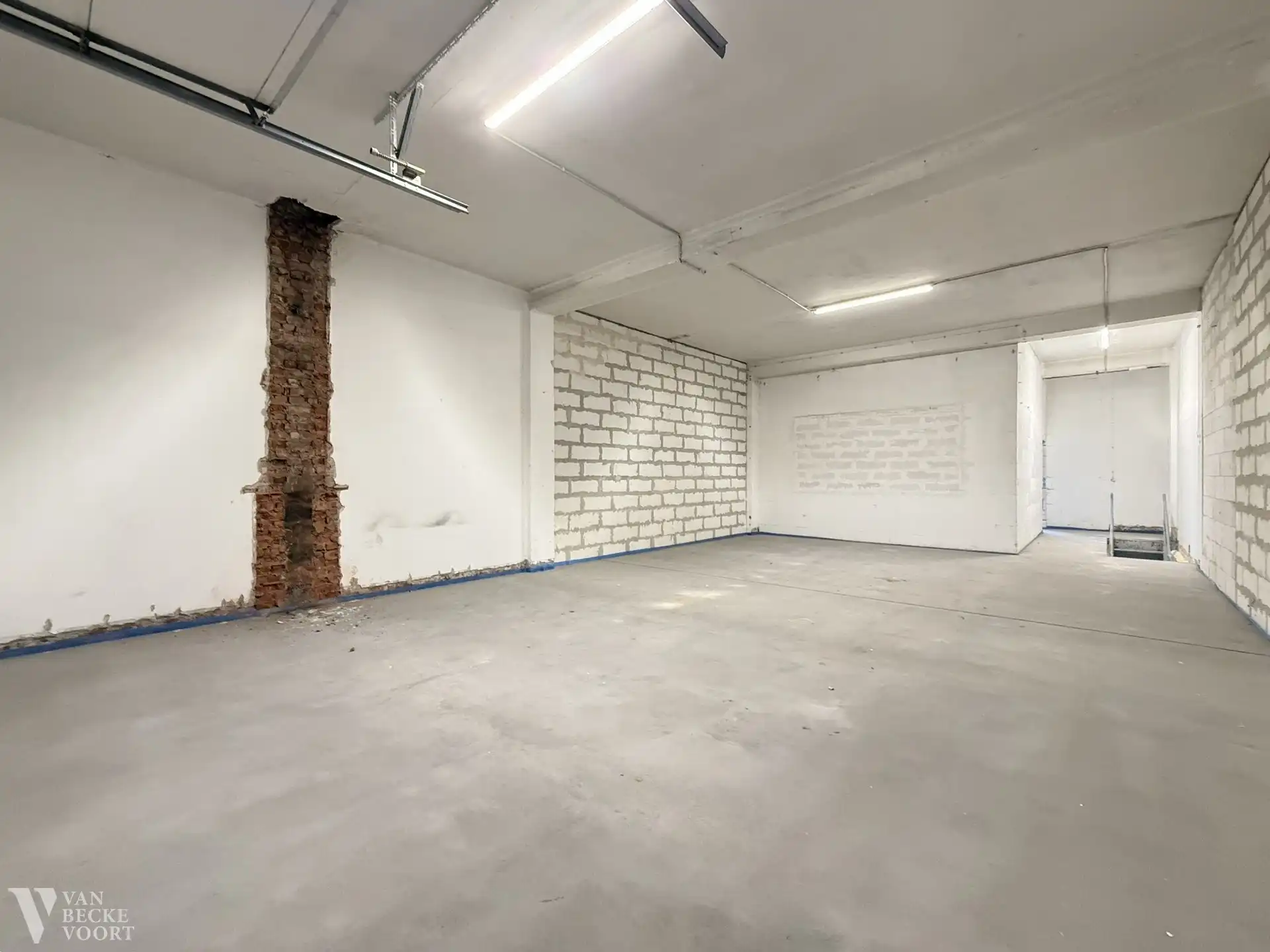 Exclusieve kantoorruimte 210m² in maritieme omgeving foto 8