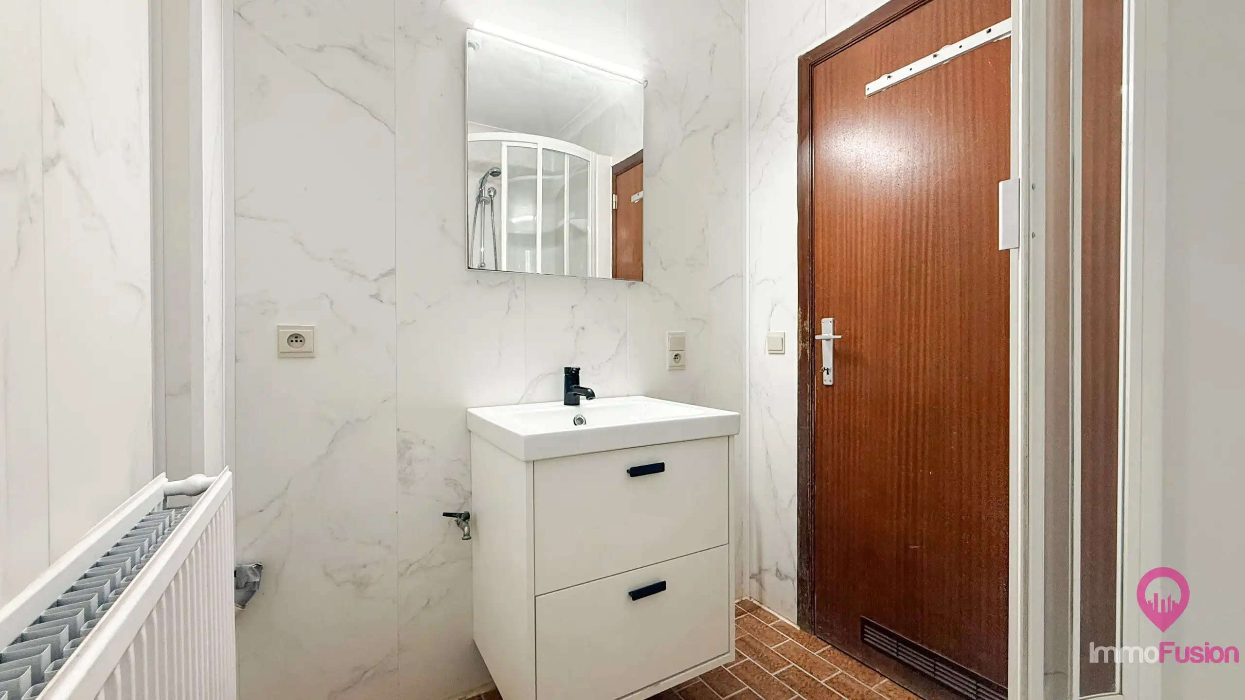 Ideaal gelegen 2-slaapkamerappartement met uitstekende bereikbaarheid! foto 16