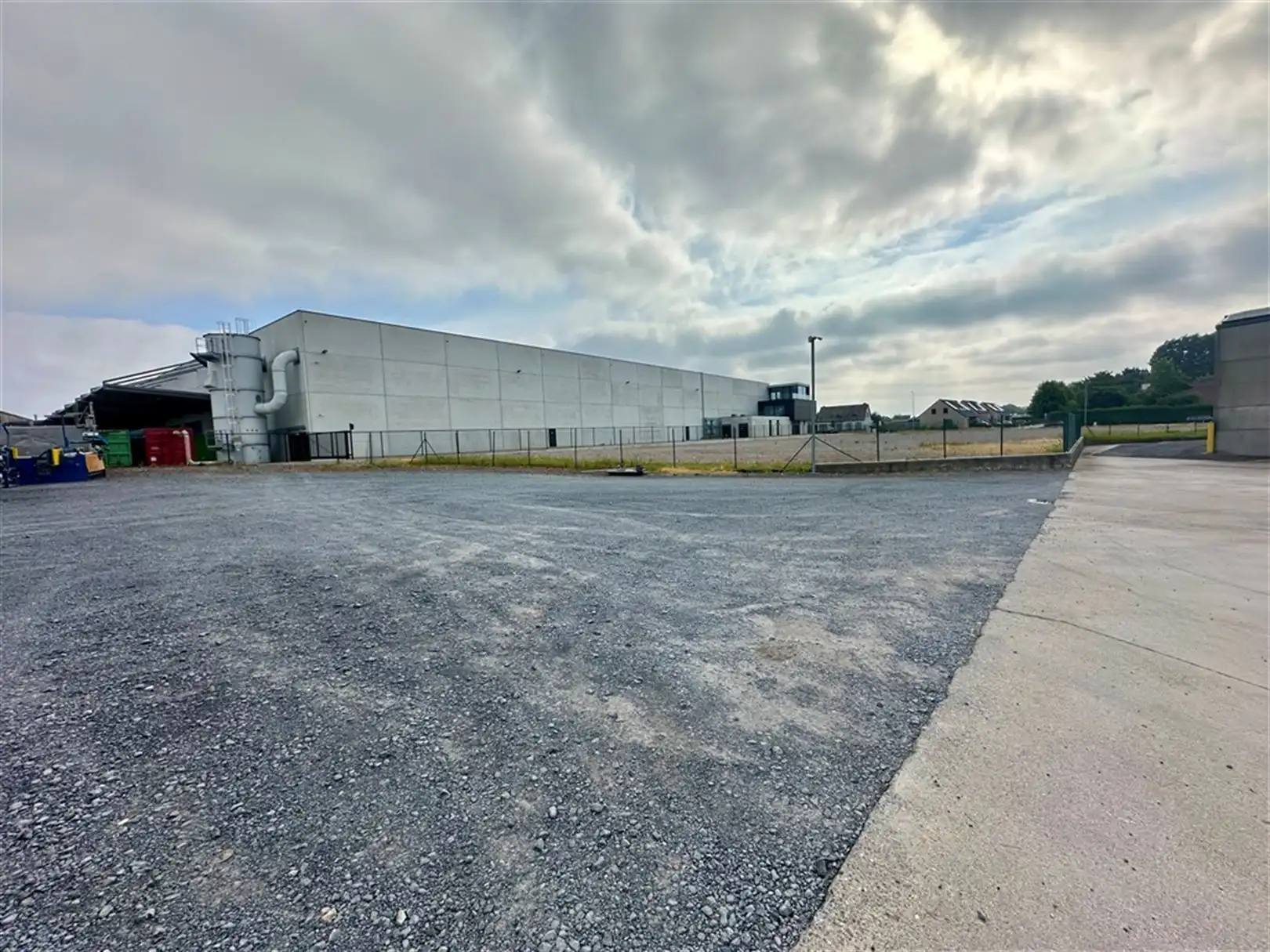 Magazijnen te huur op toplocatie in Kuurne foto 15