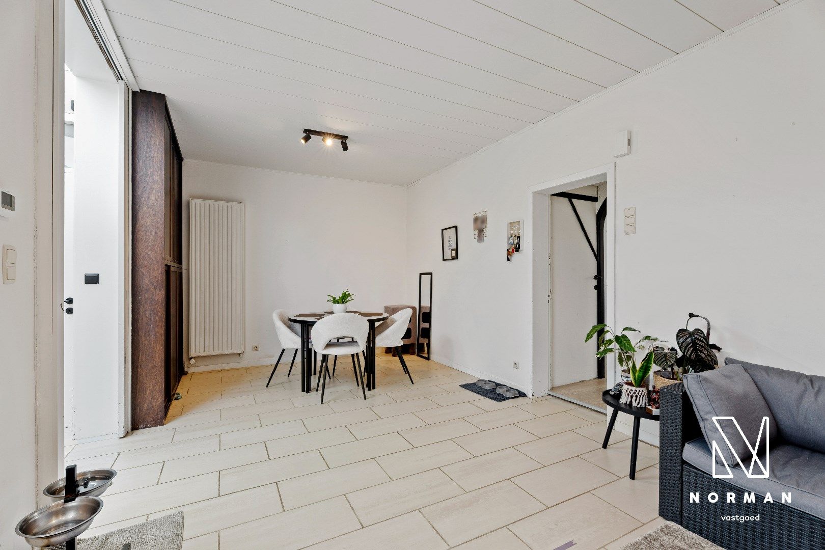 Instapklare woning met 4 slpk + garage in Heule! foto 6