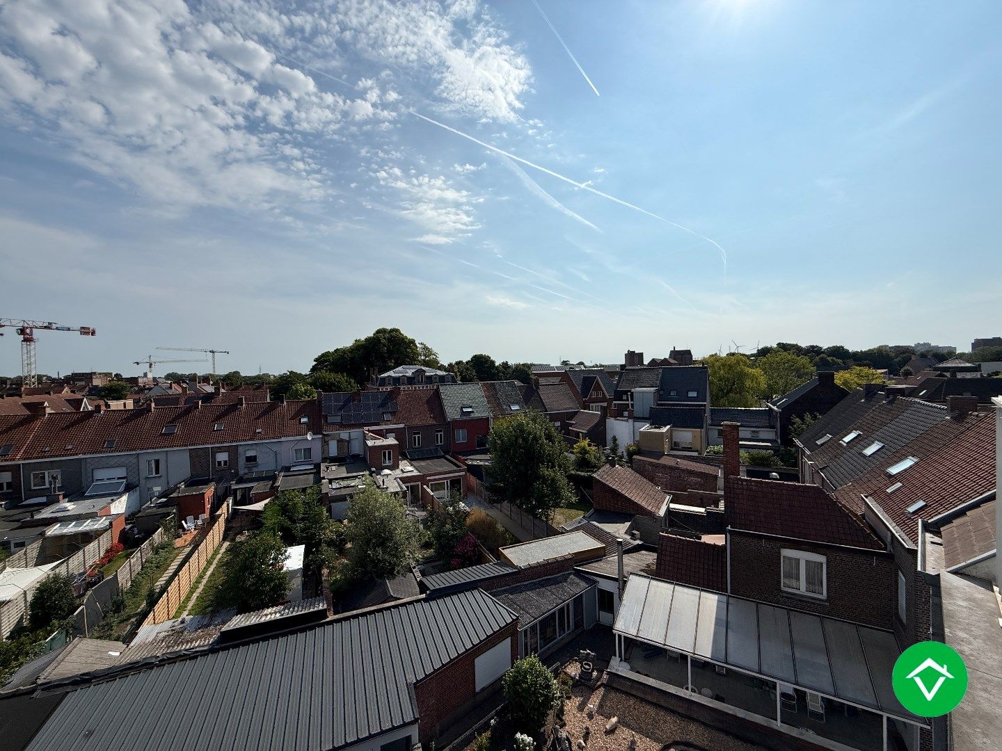 Prachtig dakappartement met twee slaapkamers, garage en twee terrassen met fenomenaal uitzicht te Roeselare foto 14
