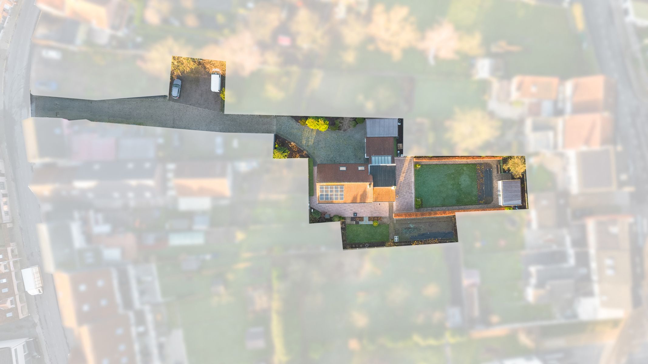 Hoofdfoto van de publicatie: Ruime, goed onderhouden open bebouwing op gunstige locatie