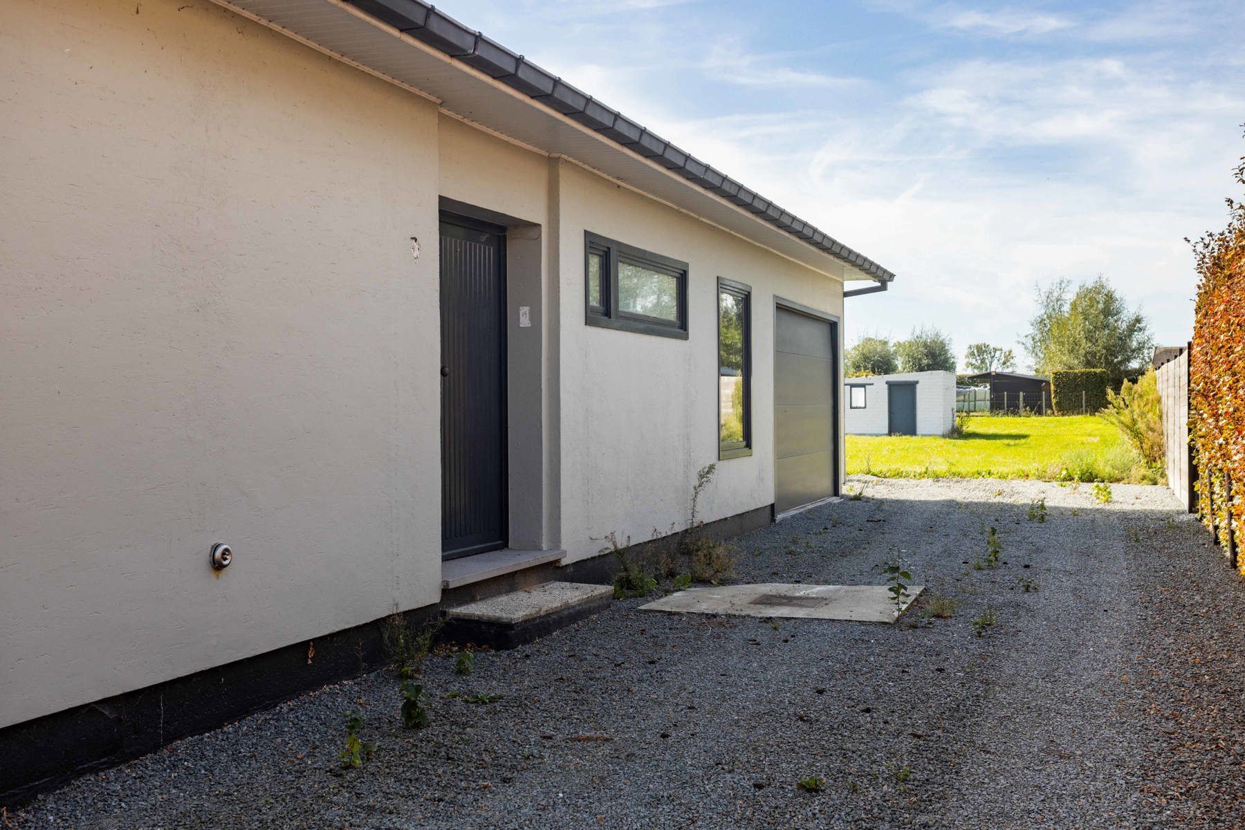 Te renoveren woning met tuin in rustige buurt van Lierde. foto 23