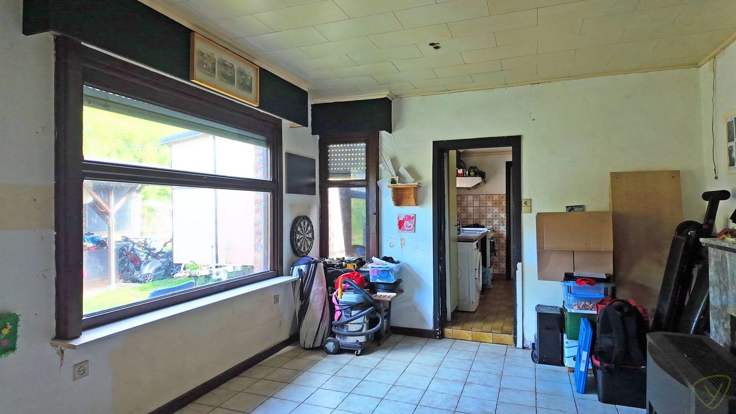 Te renoveren woning met veel potentieel op ruim perceel in Kleit foto 6