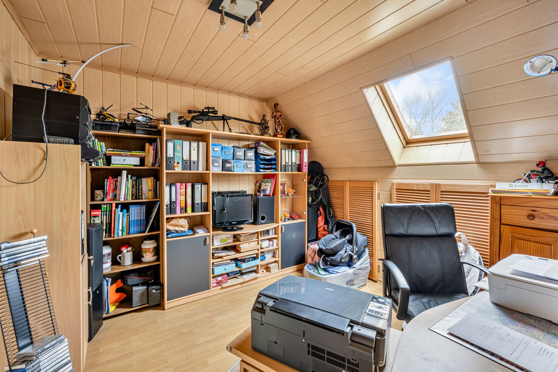 Ruime, energiezuinige woning met tuin, terras en 5 SLPK foto 16