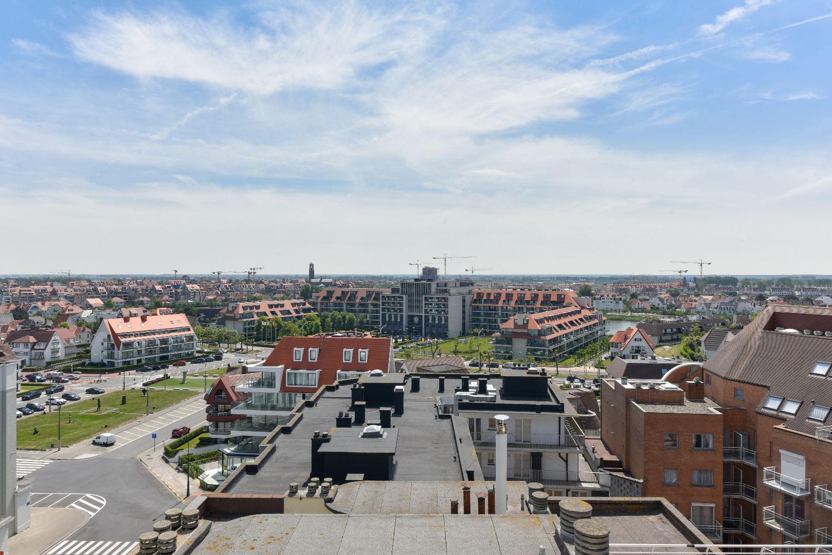 Uitzonderlijke hoekduplex (427m²) met frontaal zeezicht en meer dan 30 meter gevelbreedte  foto 11