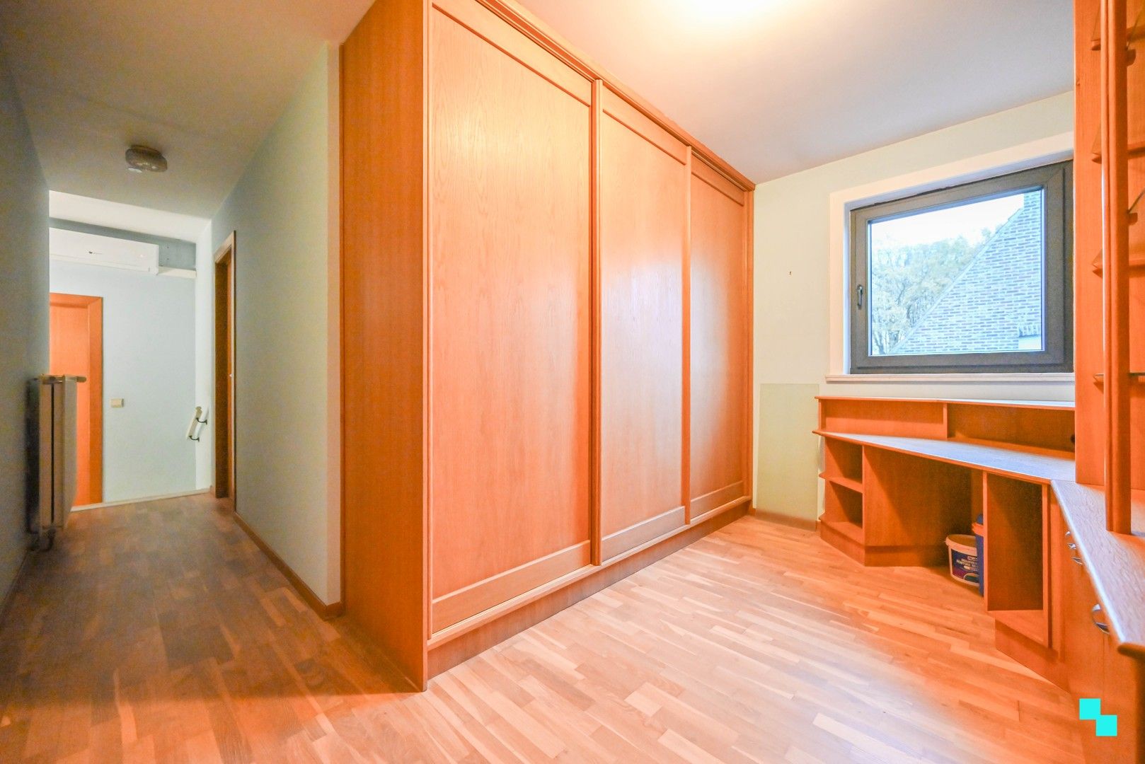 Instapklare, ruime villa in Oostrozebeke foto 25