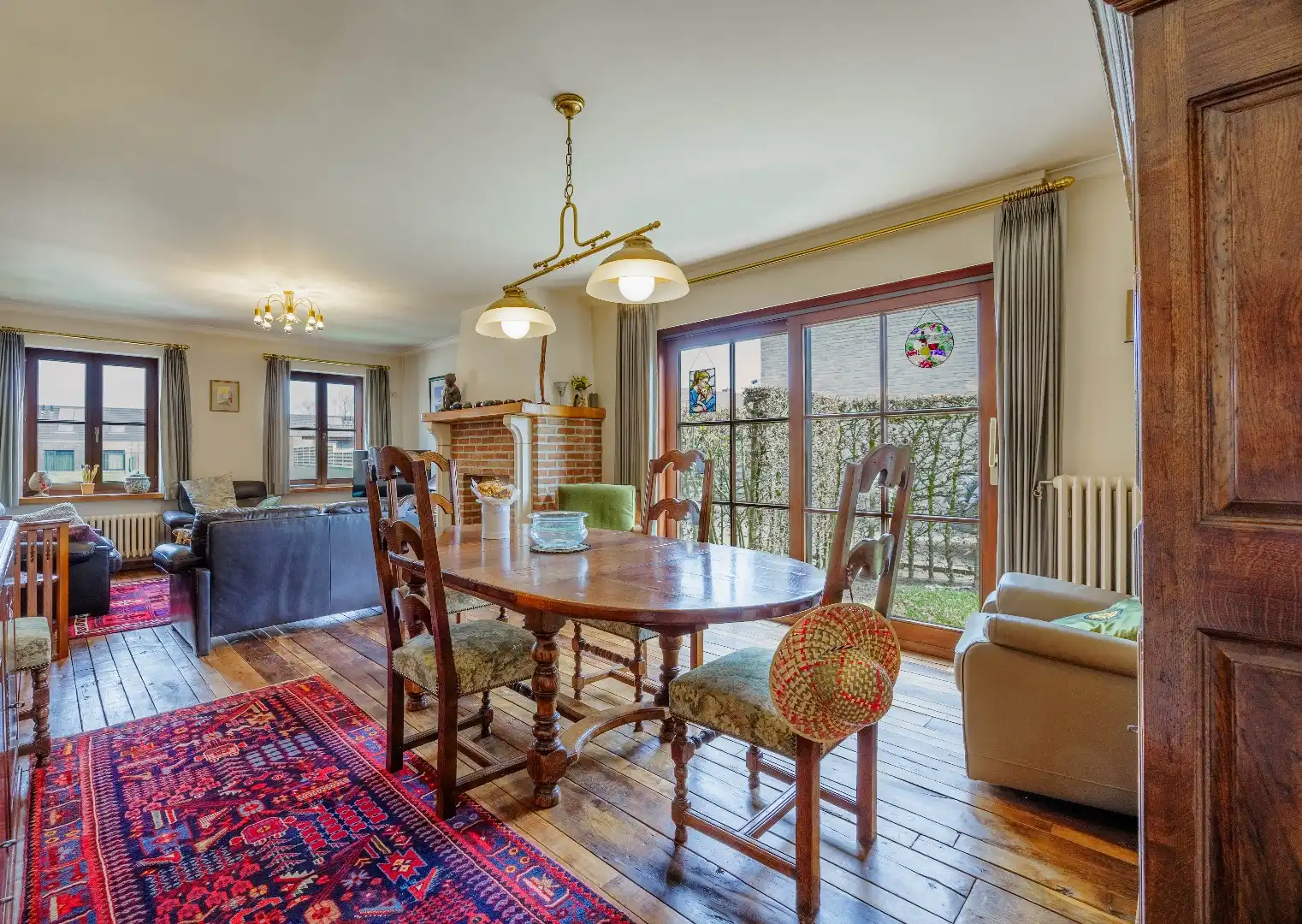 Charmante en solide villa met zonnige tuin in het hart van Zwevezele foto 6