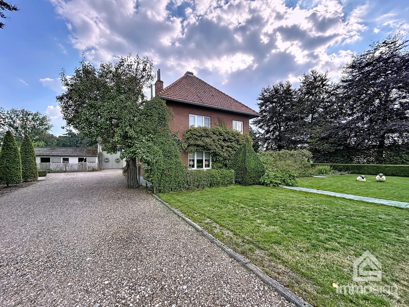 Landelijk wonen in Oudsbergen, omringd door weiland met paardenstallen! foto 21
