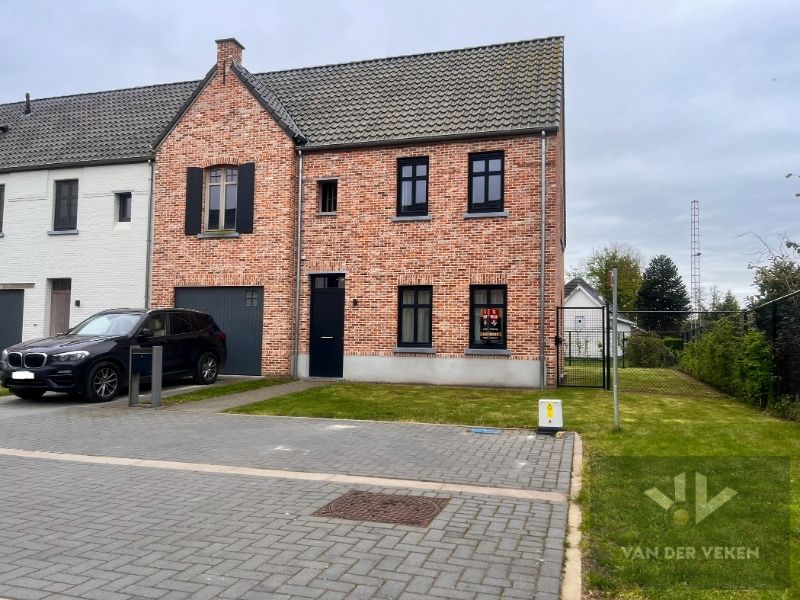 BIJNA ENERGIENEUTRALE WONING IN GODSHEIDE foto 19