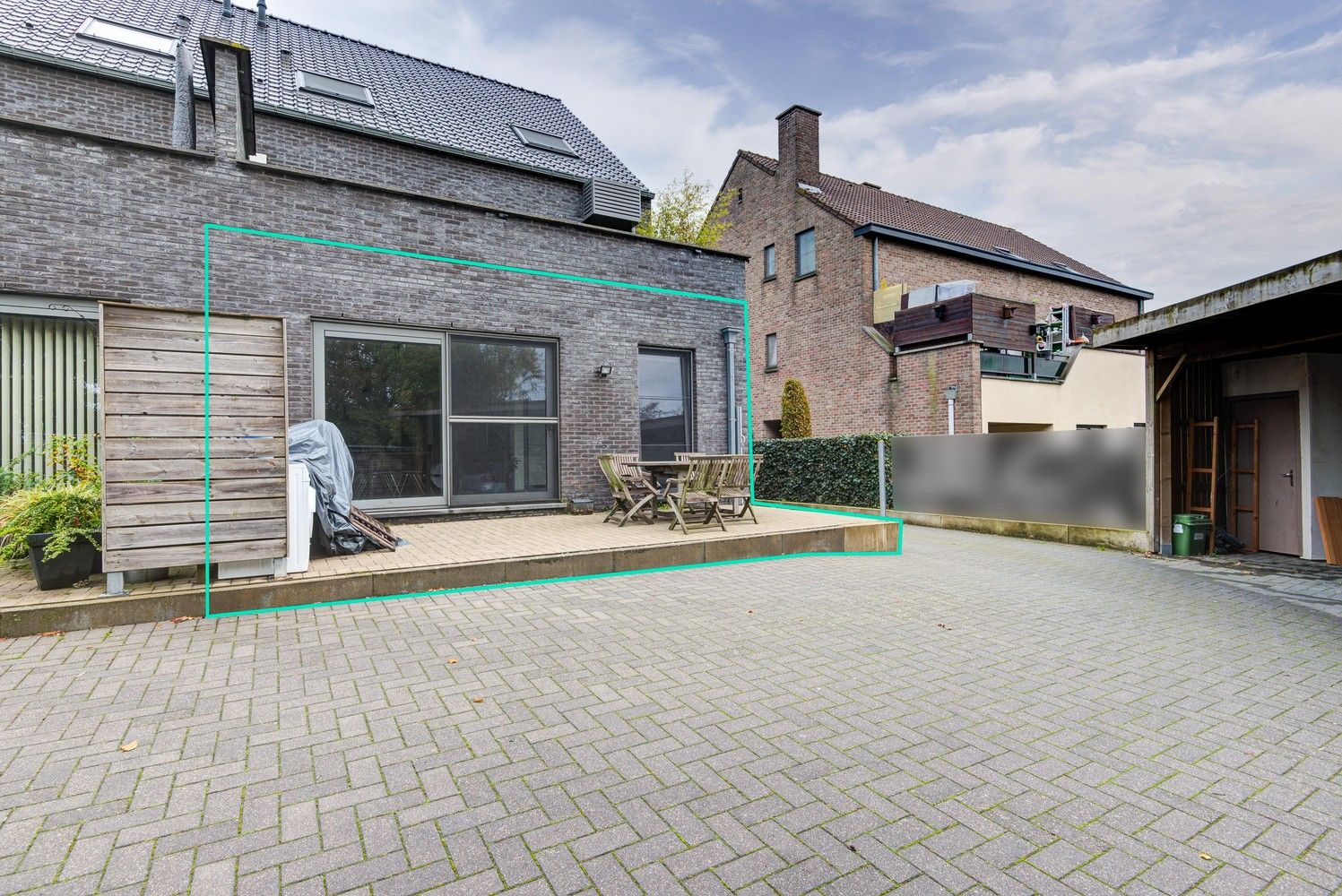 GELIJKVLOERS APPARTEMENT MET 2 SLAAPKAMERS, 2 AUTOSTAANPLAATSEN EN ZONNEPANELEN TE GROTE-SPOUWEN foto 11