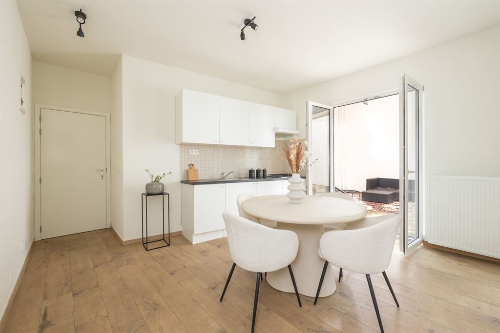 Charmant gelijkvloersappartement op toplocatie foto 2