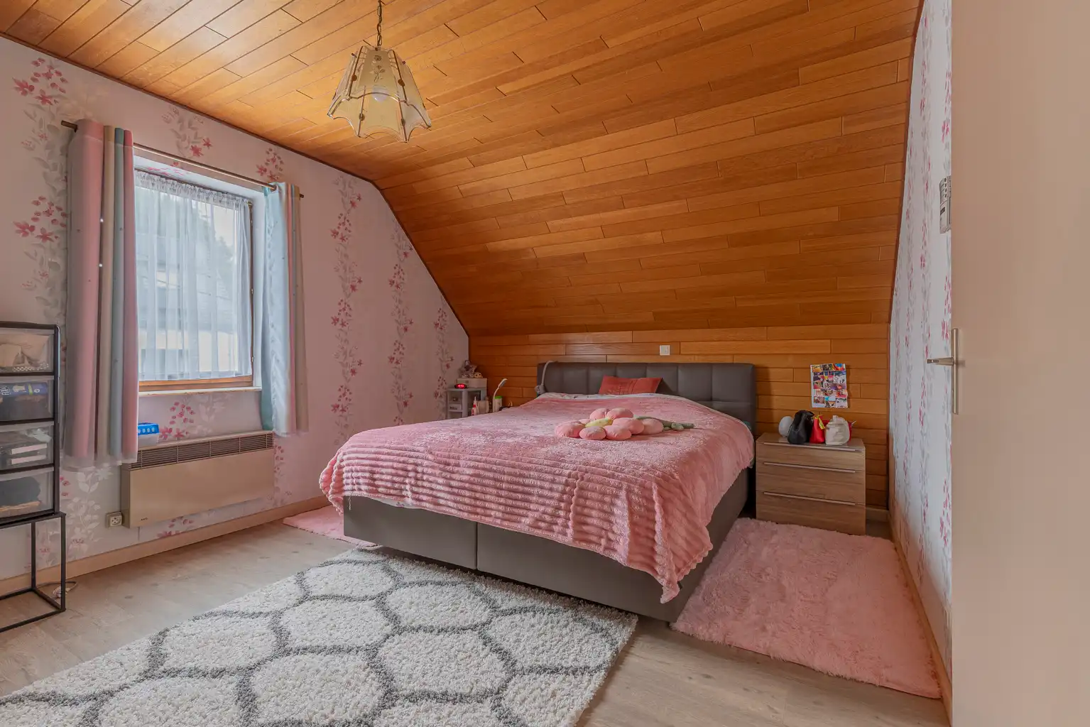 Rustig gelegen woning met 3 slaapkamers en ruime werkplaats foto 10