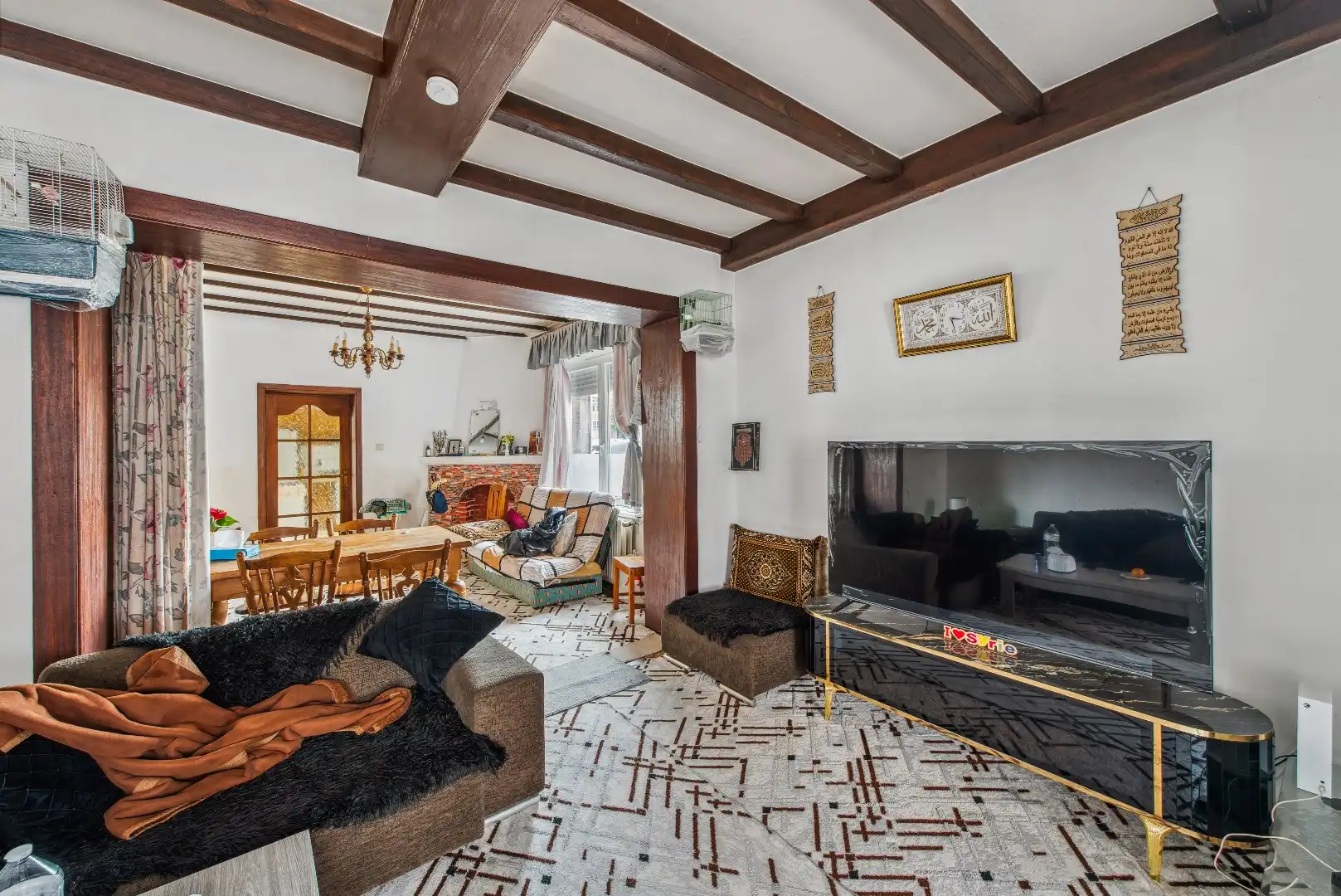 Ruime gezinswoning met 3 slaapkamers en garage pal in centrum foto 5