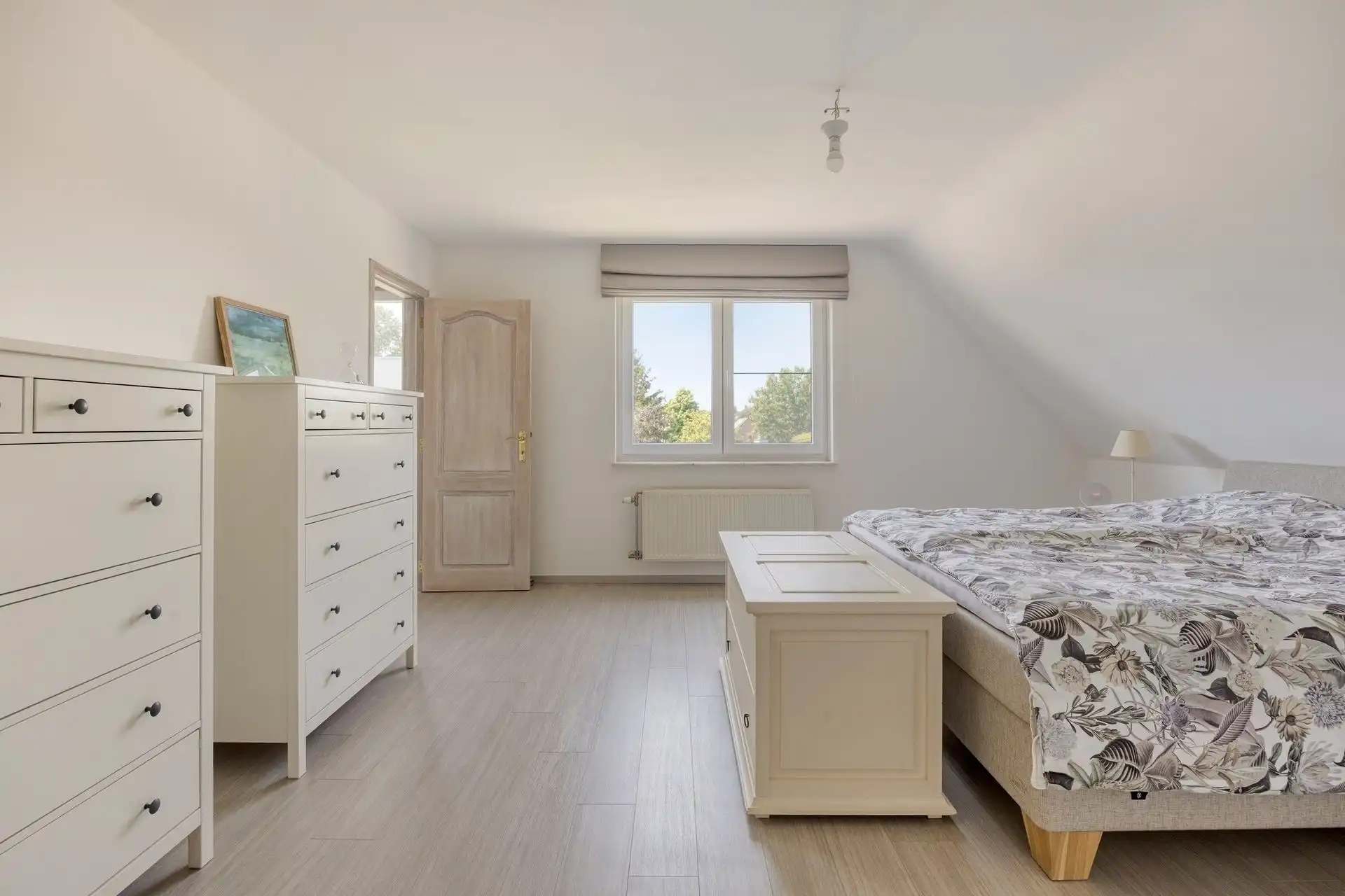 Volledig gerenoveerde villa in Ten Trappen wijk foto 16