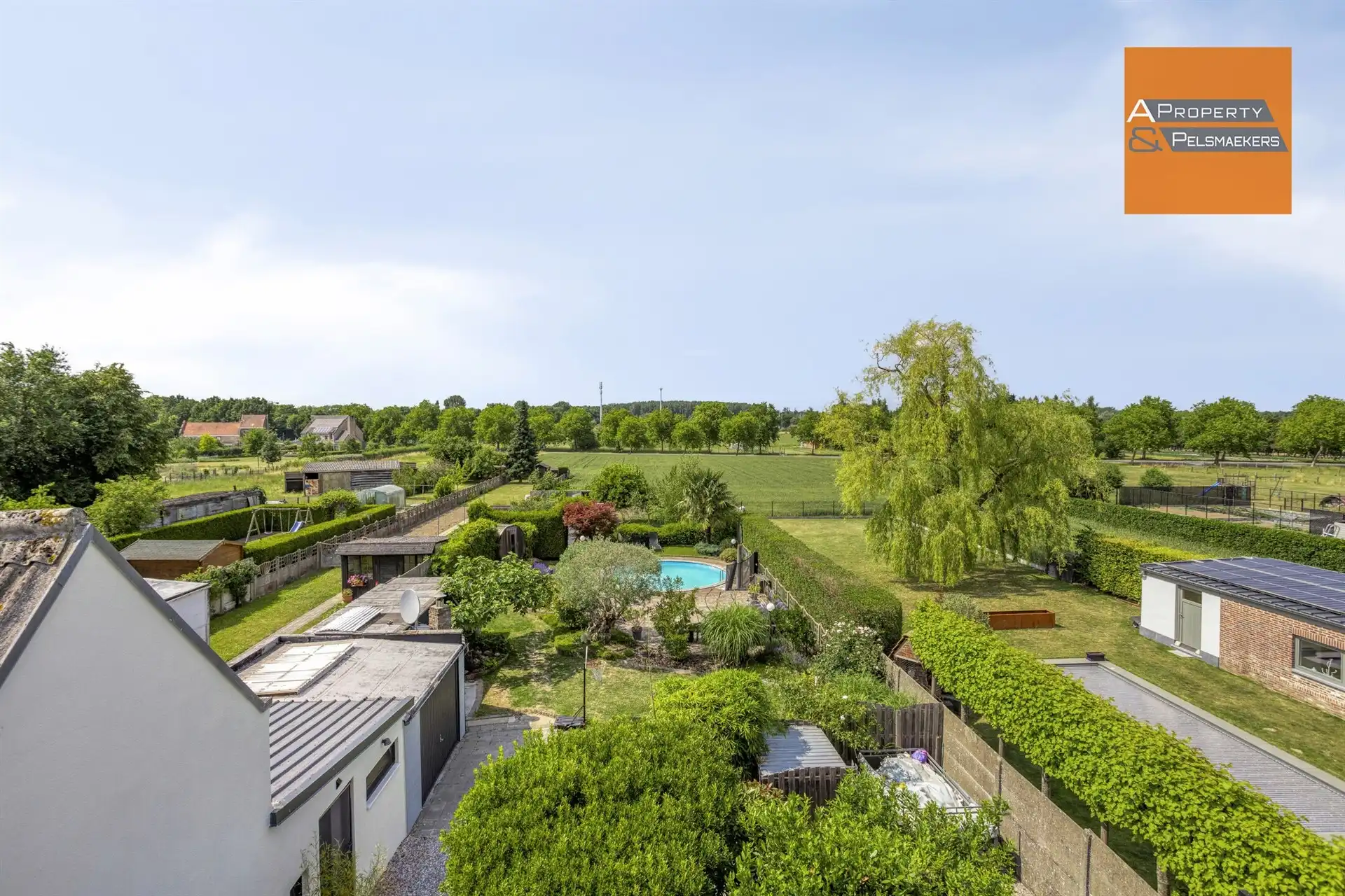 Woning 4 slpk met grote tuin en uitbreidingsmogeliijkheden foto 2