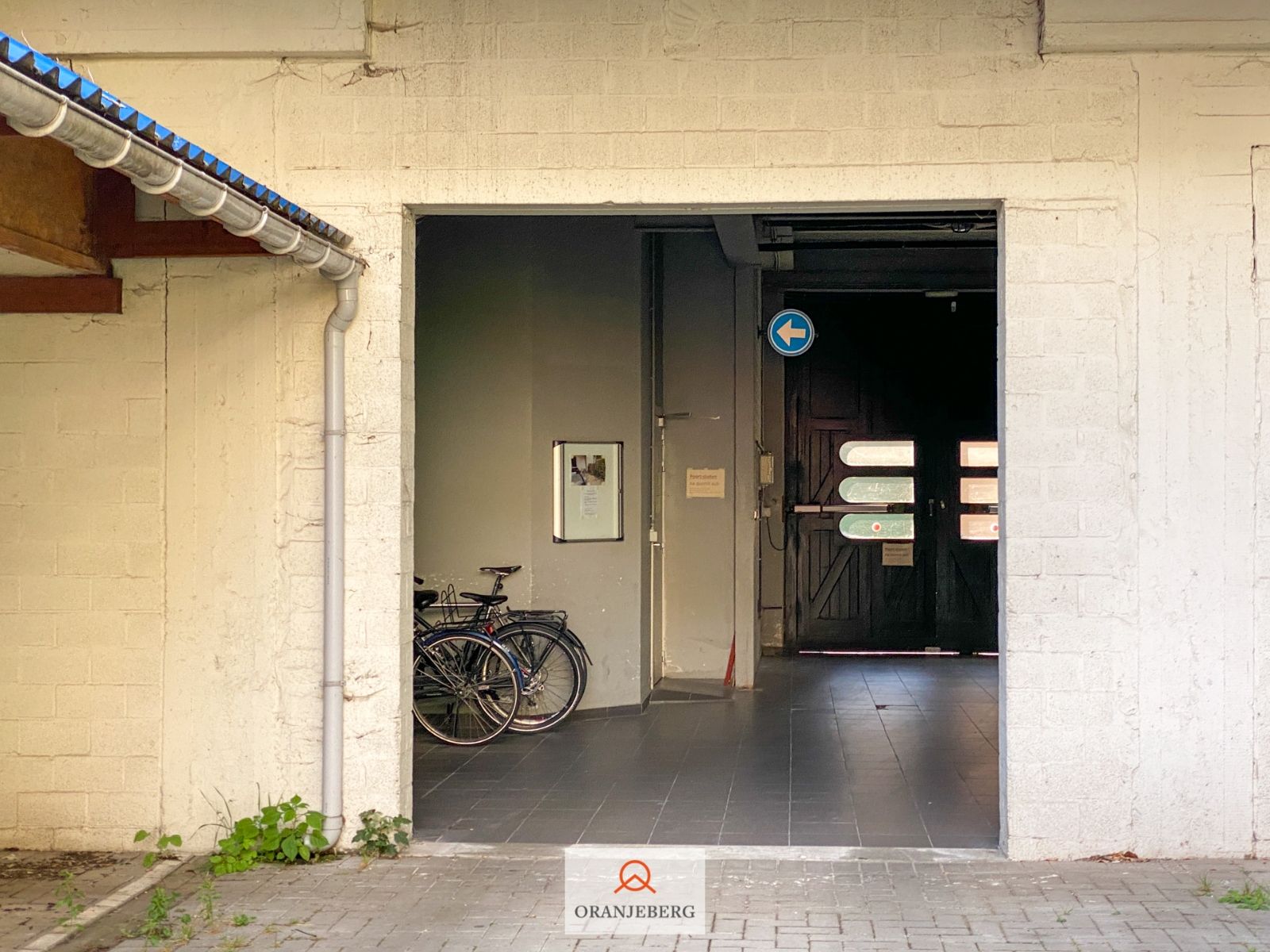 Mooi 2 slaapkamerappartement met uniek terras en autostaanplaats aan de Zuid foto 28