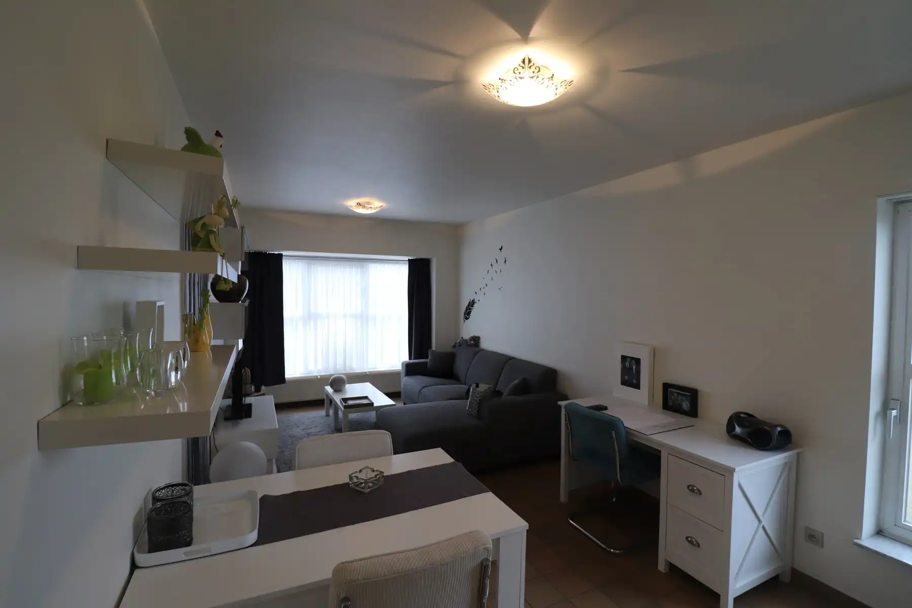 Een rustig gelegen appartement met kelderberging en autostaanplaats foto 2