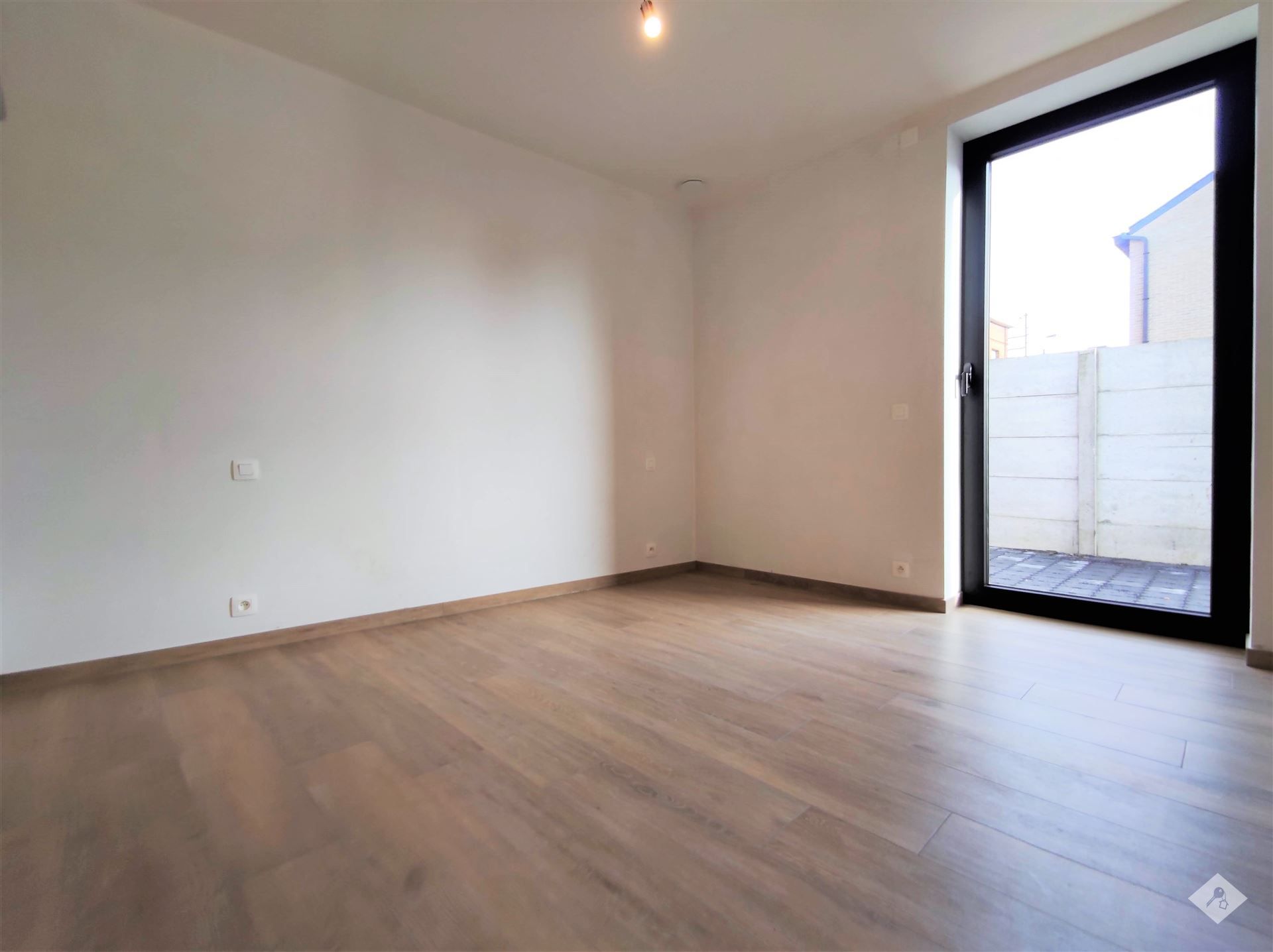 Prachtig gelijkvloers appartement met tuin in hartje Buggenhout foto 8