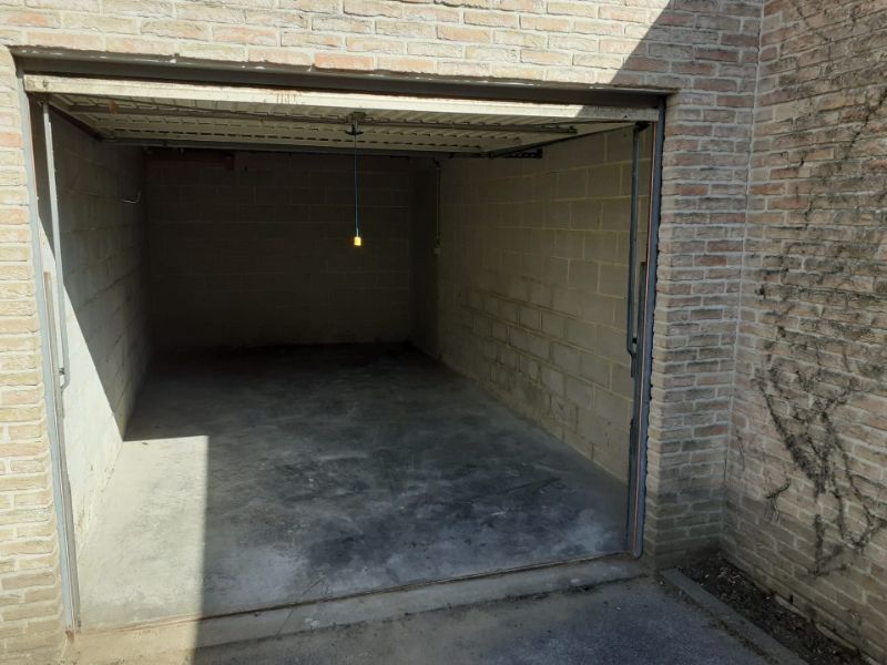 Garage te huur Zottegem foto 2