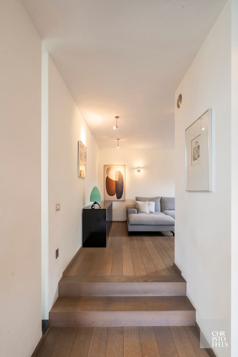 Uitzonderlijke villa van 320m2 gelegen in het pittoreske Leut, op een boogscheut van de Maas! foto 6