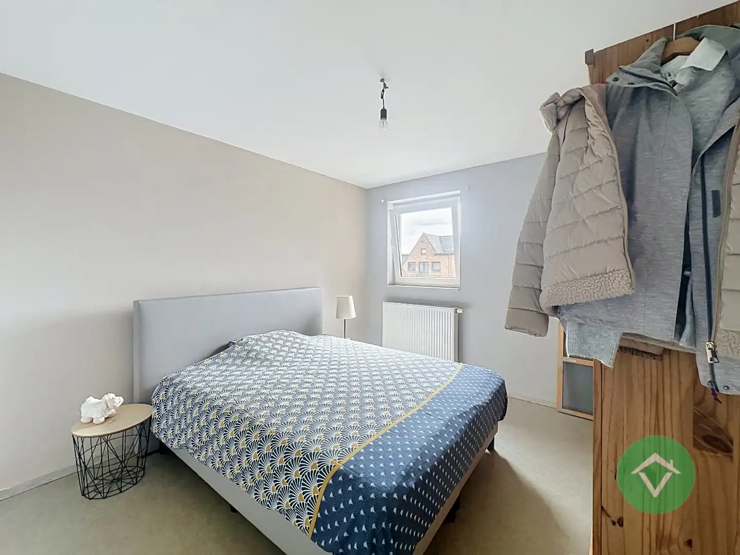 Recente gezinswoning met 3 slaapkamers, garage en landelijk uitzicht te huur in Eernegem foto 11