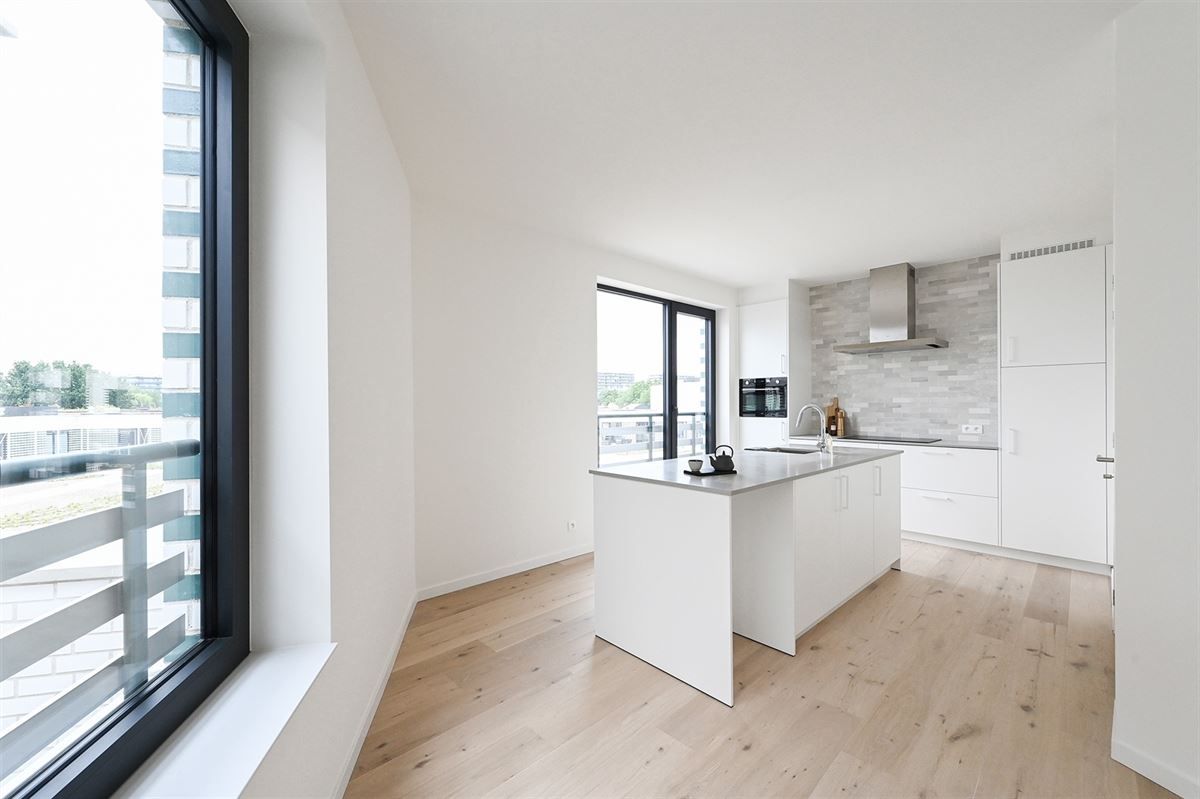 Stijlvol nieuwbouw 3 slaapkamerappartement (137m²) in project Zilverkwartier foto 5