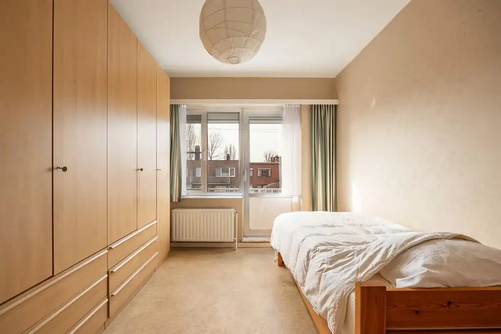 Op te frissen app met 3 slaapkamers, zonnig terras en garagebox foto 11