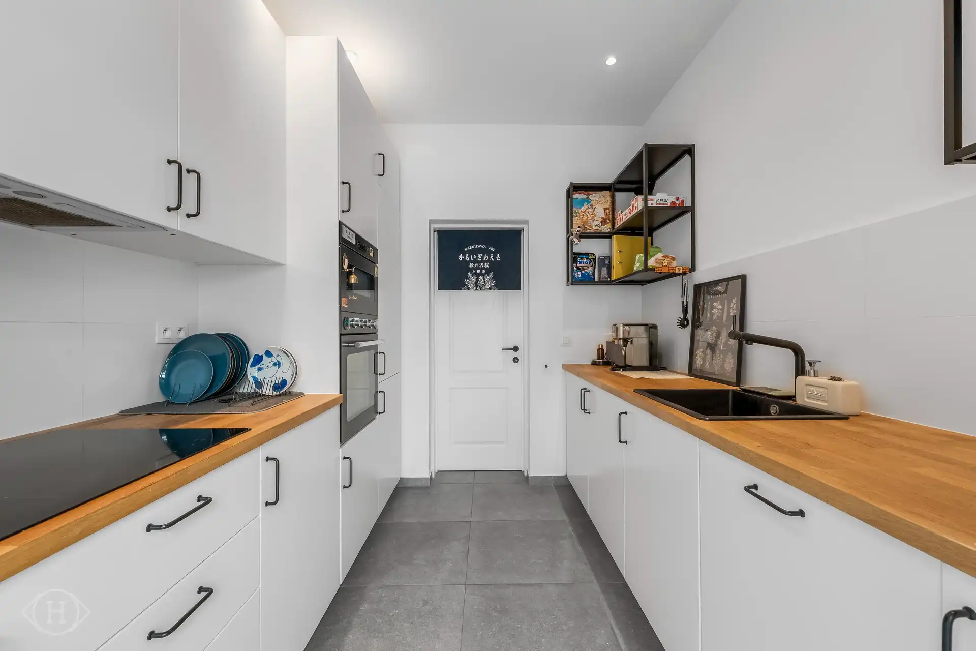 Volledig gerenoveerde, energiezuinige woning met zuidtuin foto 8