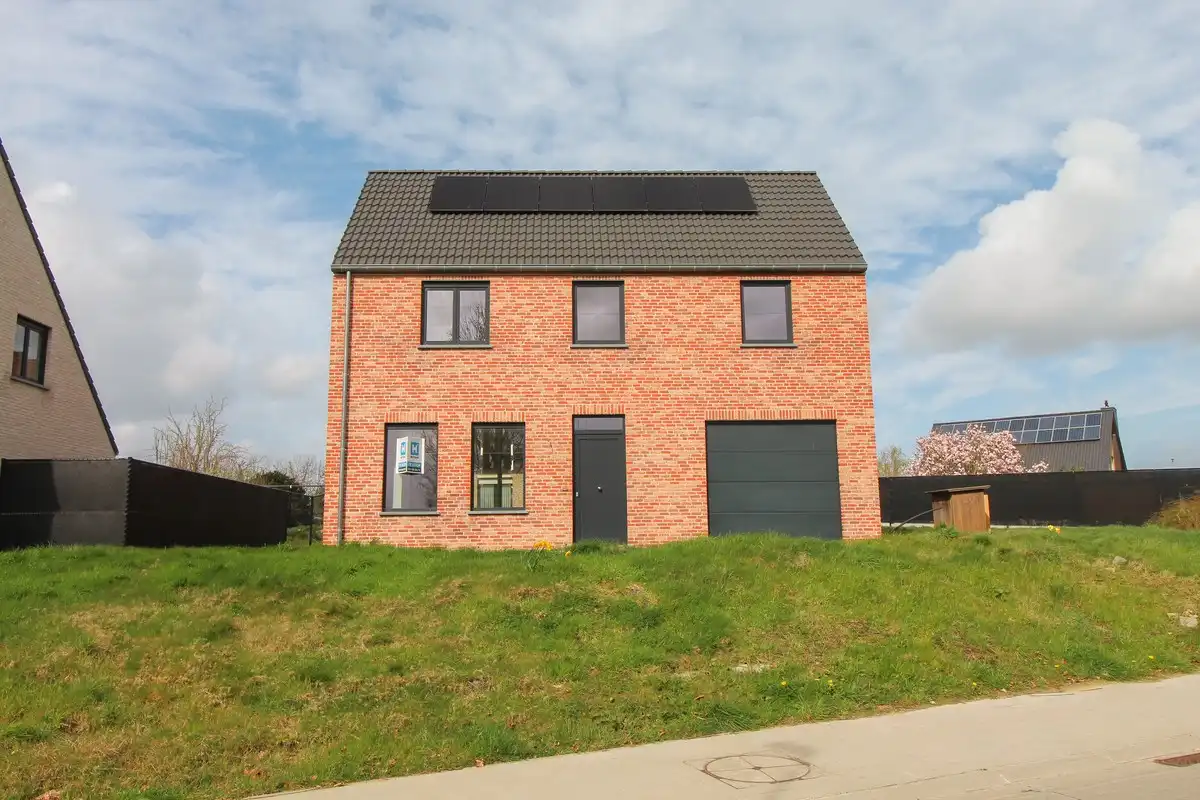 Prachtige alleenstaande nieuwbouwwoning te Hooglede foto 2