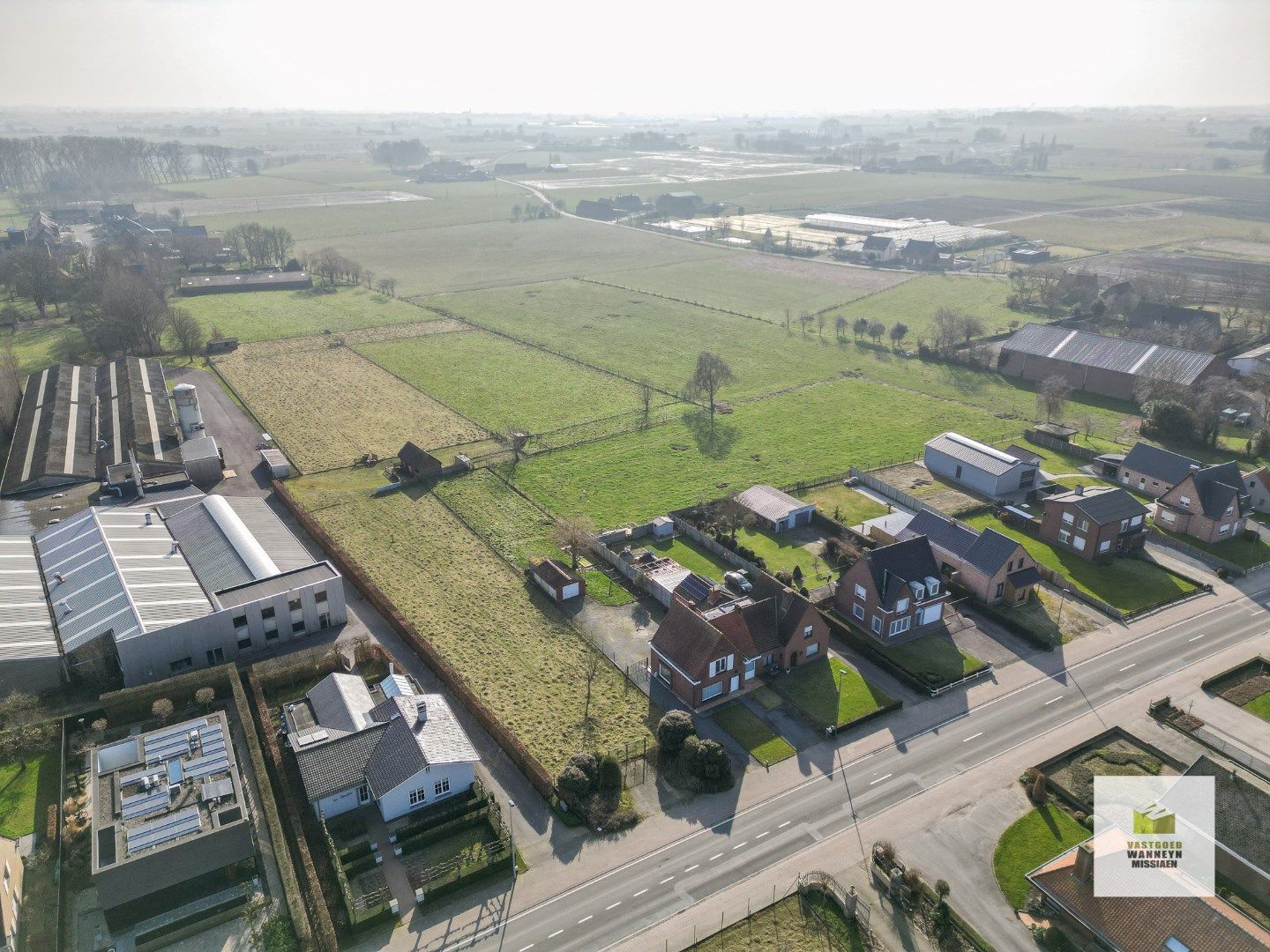 Ruim perceel bouwgrond op centrumligging te Wingene van 10.360m² foto 5