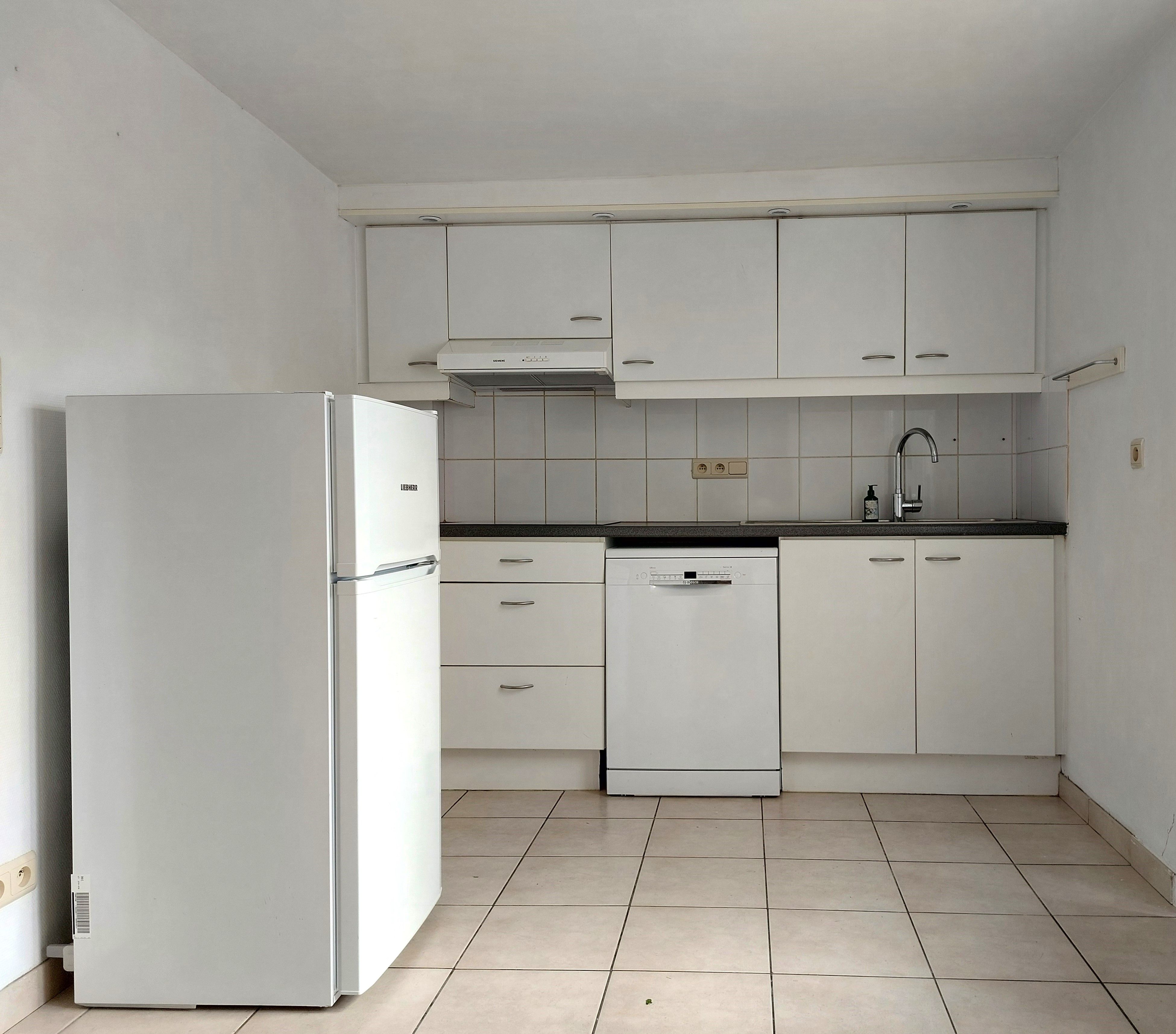 RUIME WONING / 2 SLAAPKAMERS + DOORLOOPKAMER / GARAGE / TUINTERRAS / STADSRAND foto 11