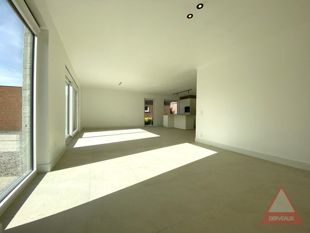 Rumbeke – Instapklare energiezuinige villa foto 4